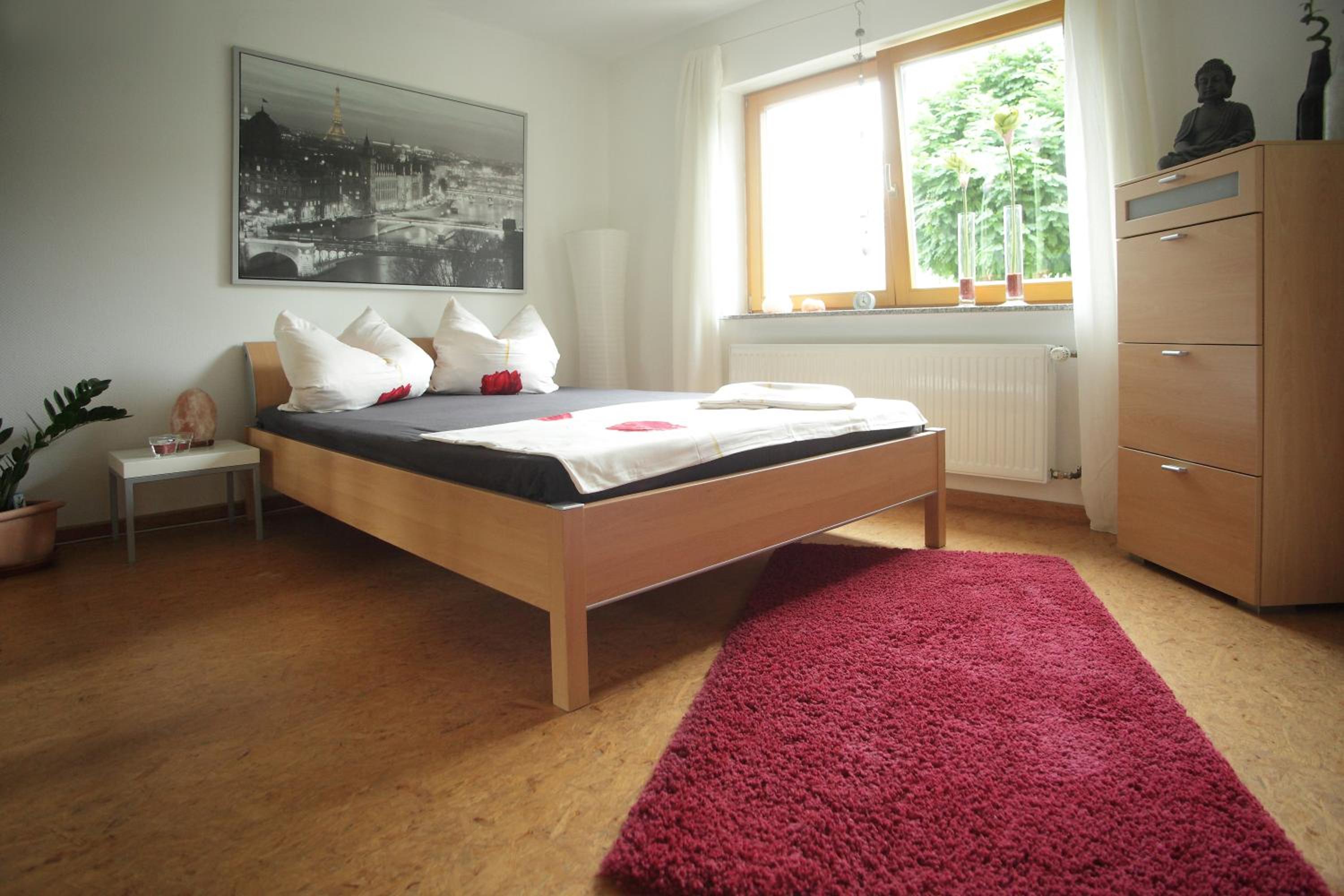 Apartment with Mountain View photo 3