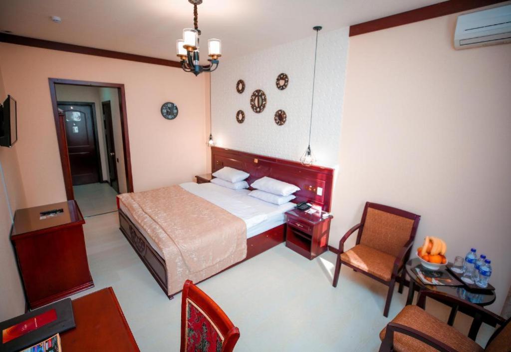 Standard Double Room - Photo 3