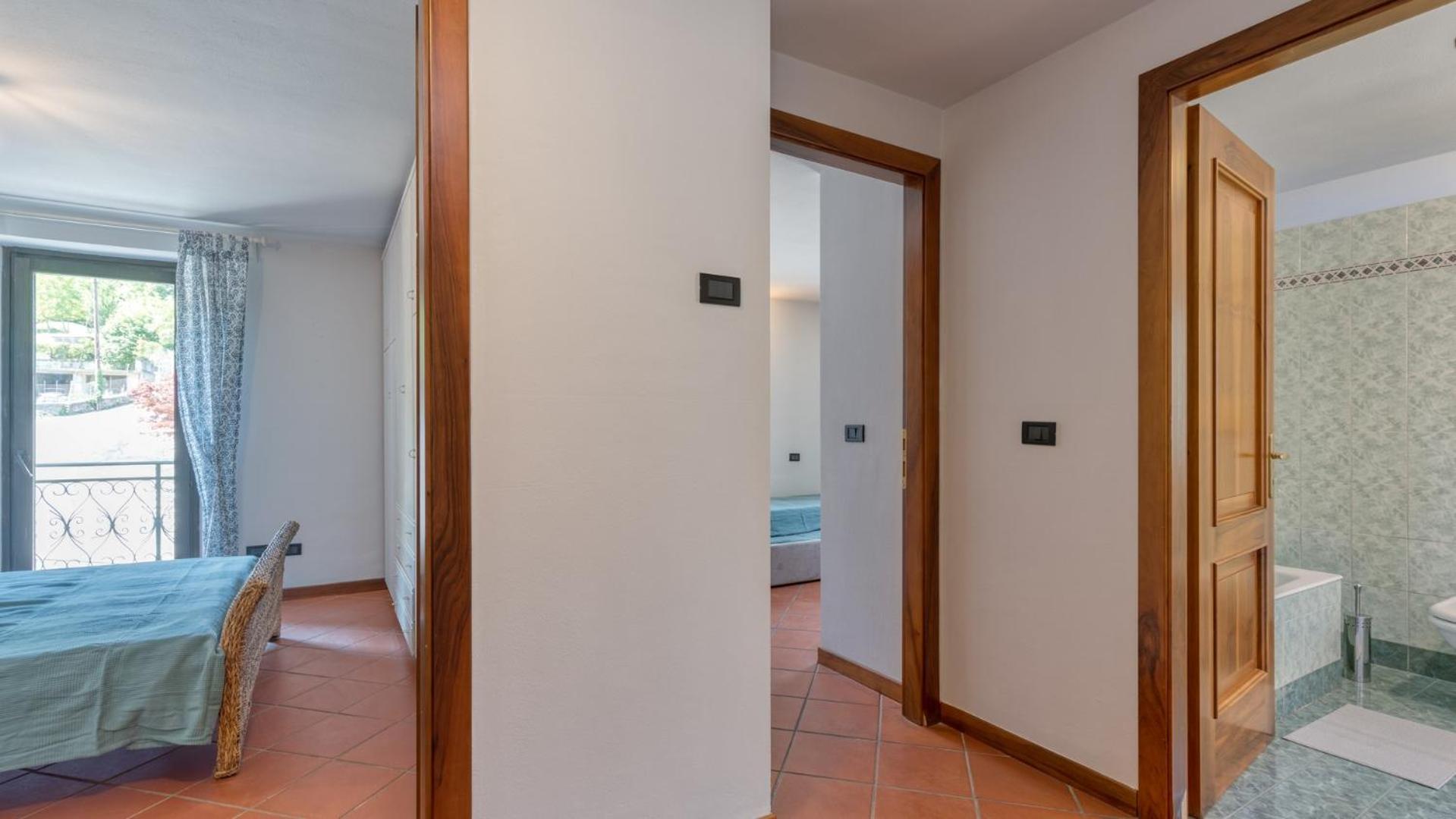 Two-Bedroom Apartment photo 2