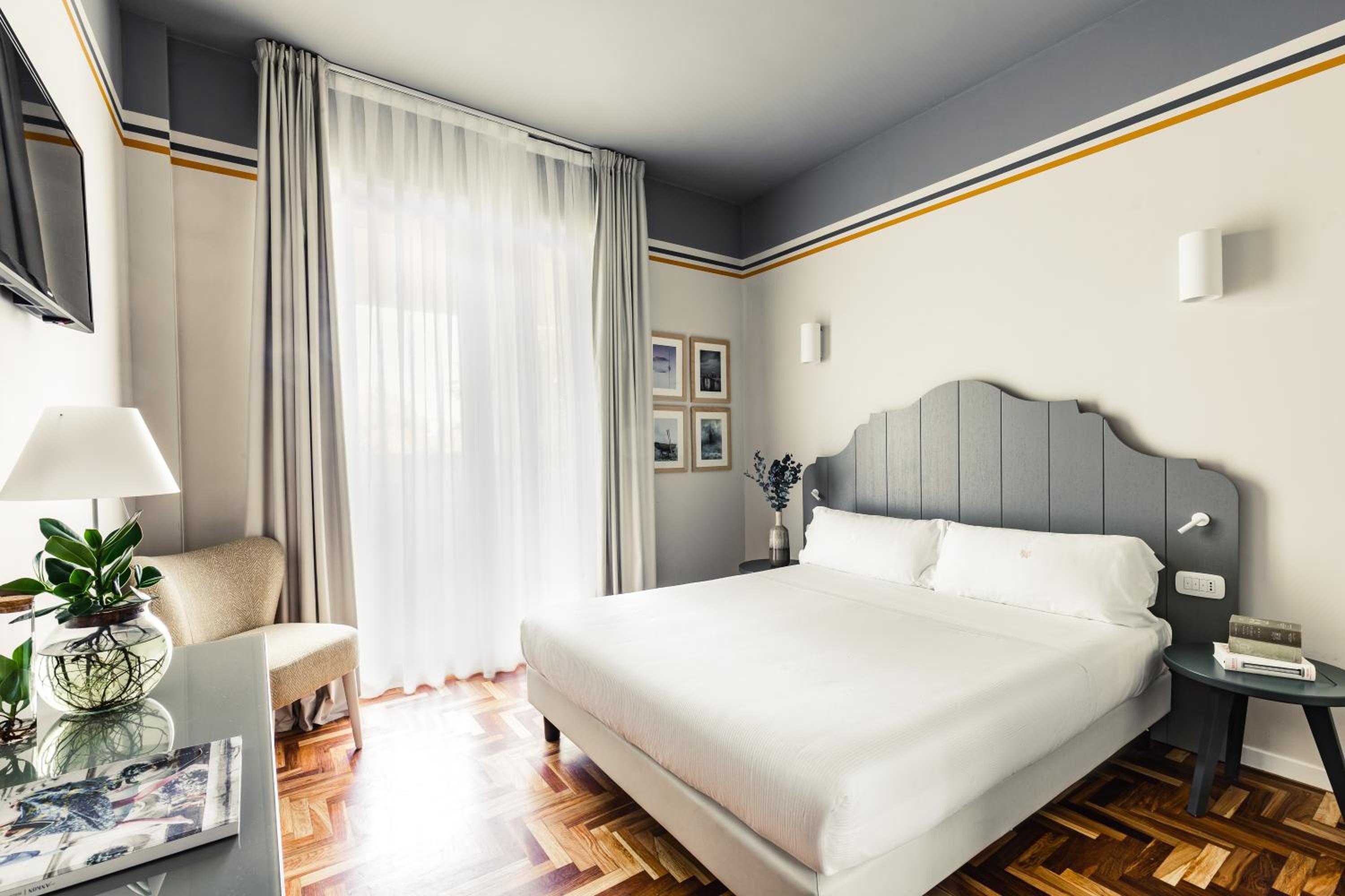 Comfort Double Room with Balcony and Garden View photo 1