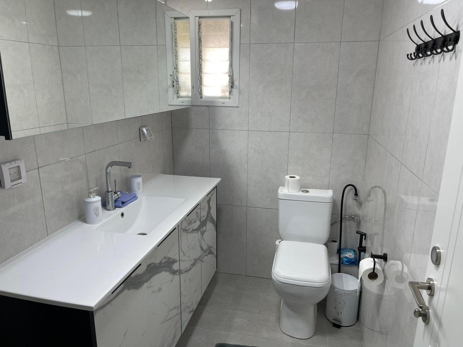 Two-Bedroom Apartment - Photo 6
