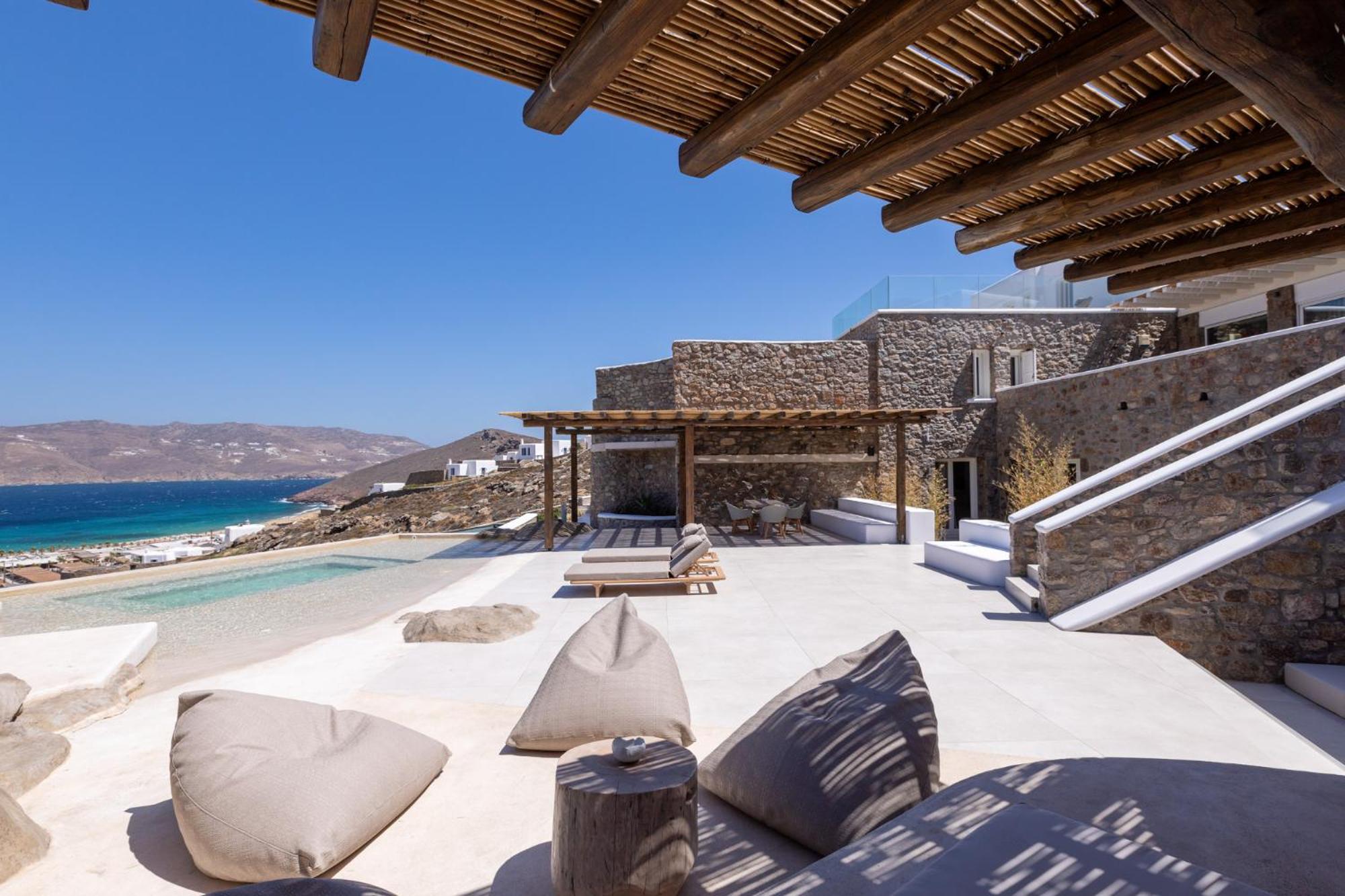  7 Bedroom Villa with private pool and sea view  photo 2