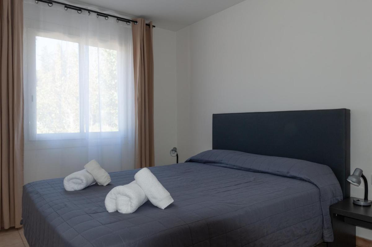 Two-Bedroom Apartment - Photo 9