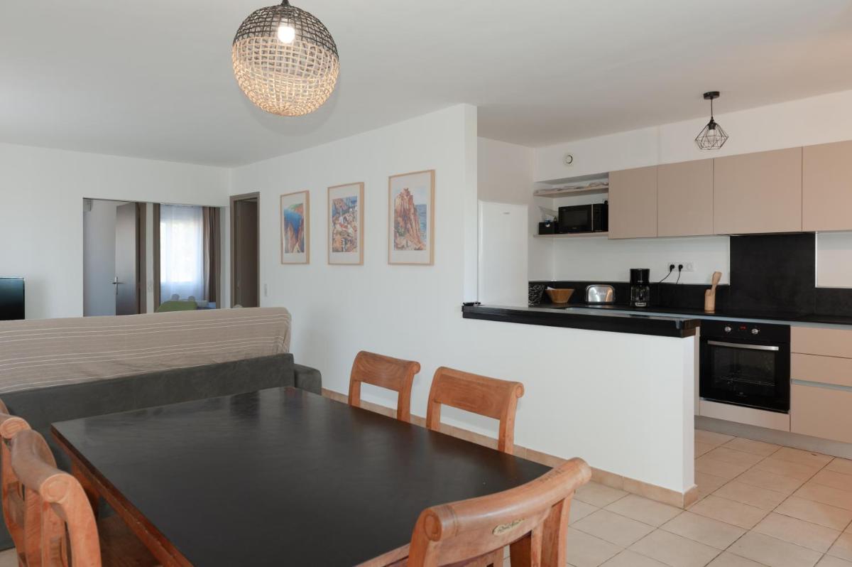 Two-Bedroom Apartment - Photo 10