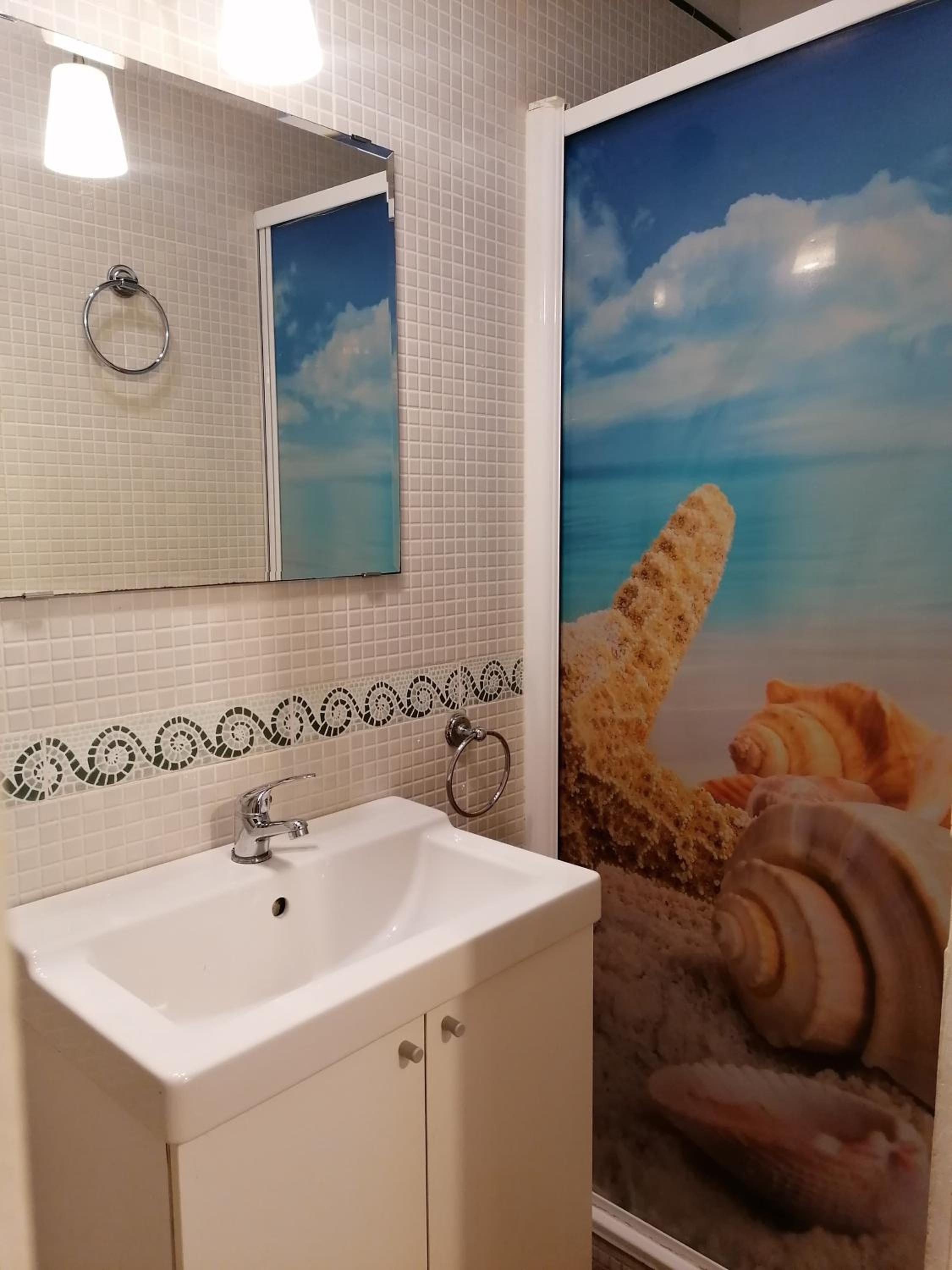 One Bedroom Apartment (2 Adults) photo 2