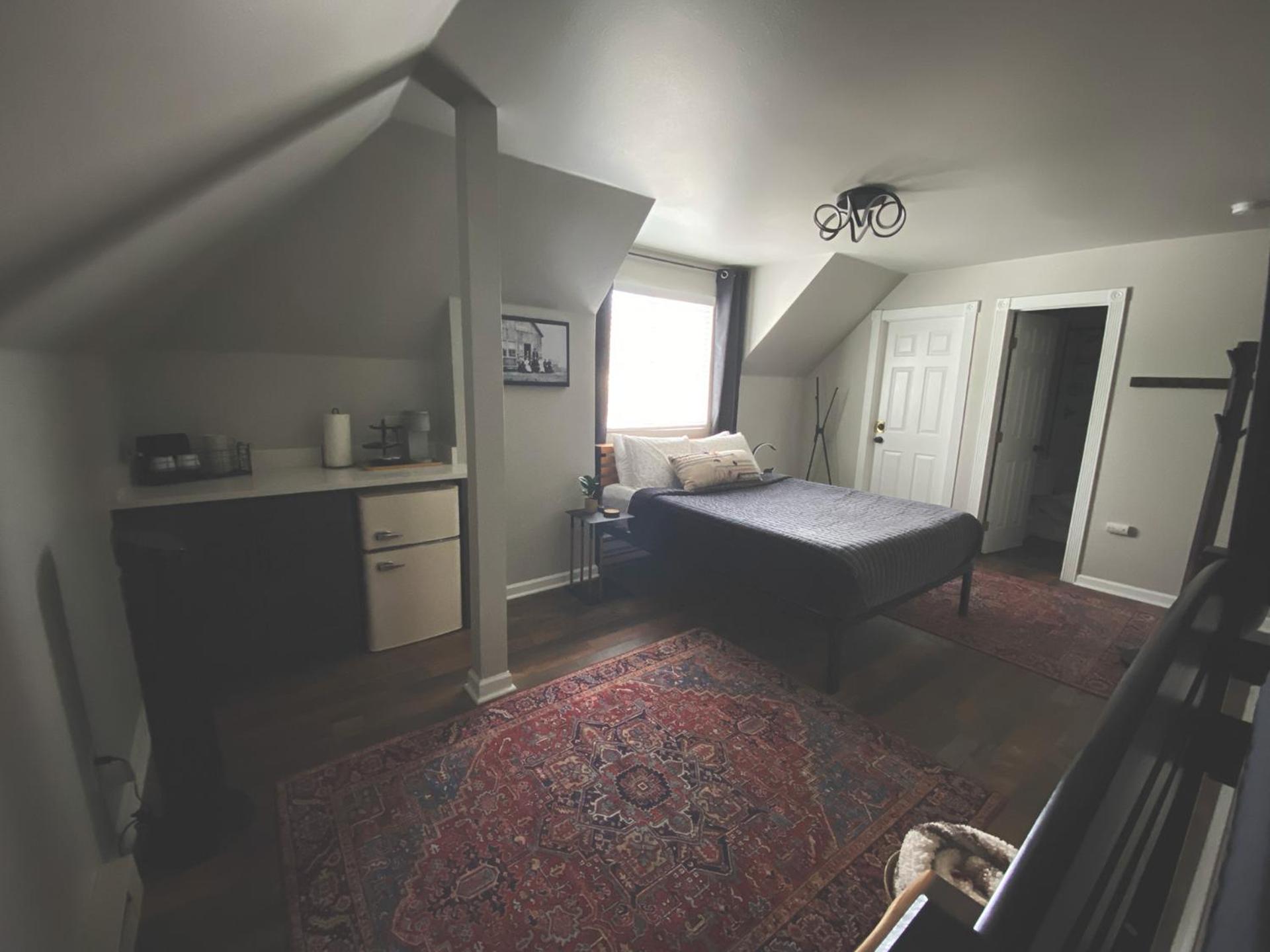 Family Double Room - Photo 10