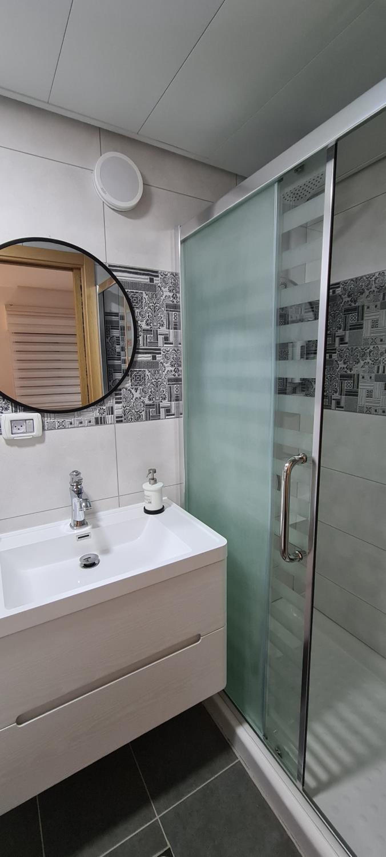 Deluxe Triple Room - Photo 6