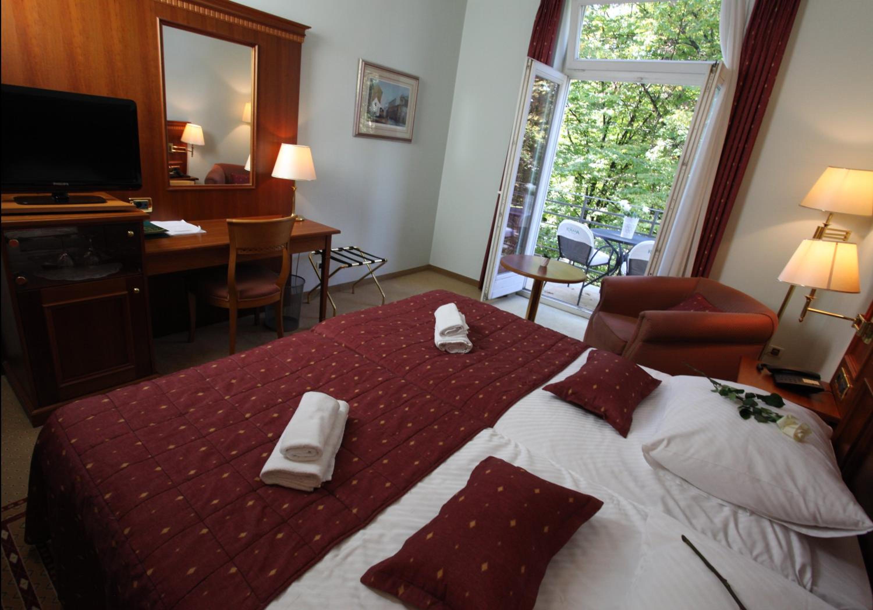 Comfort Double Room with Balcony - Photo 1