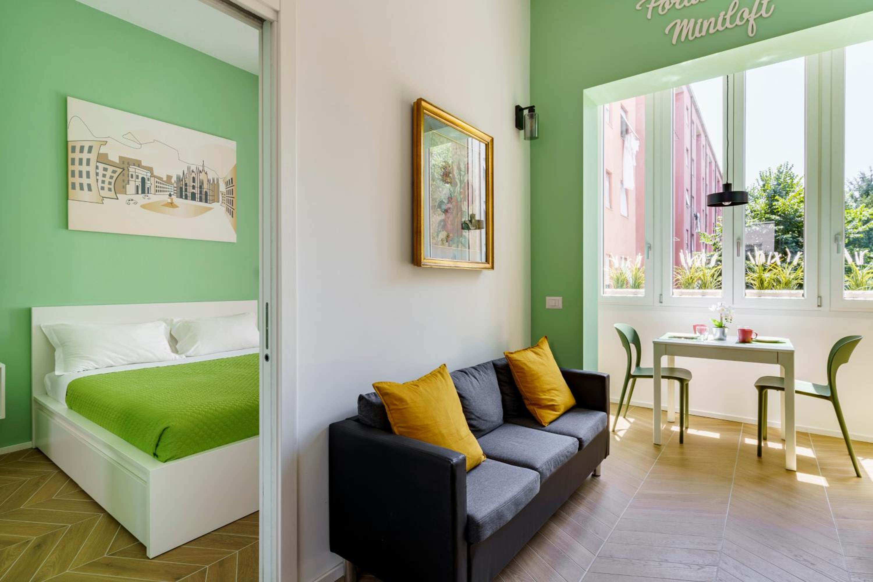 One-Bedroom Apartment