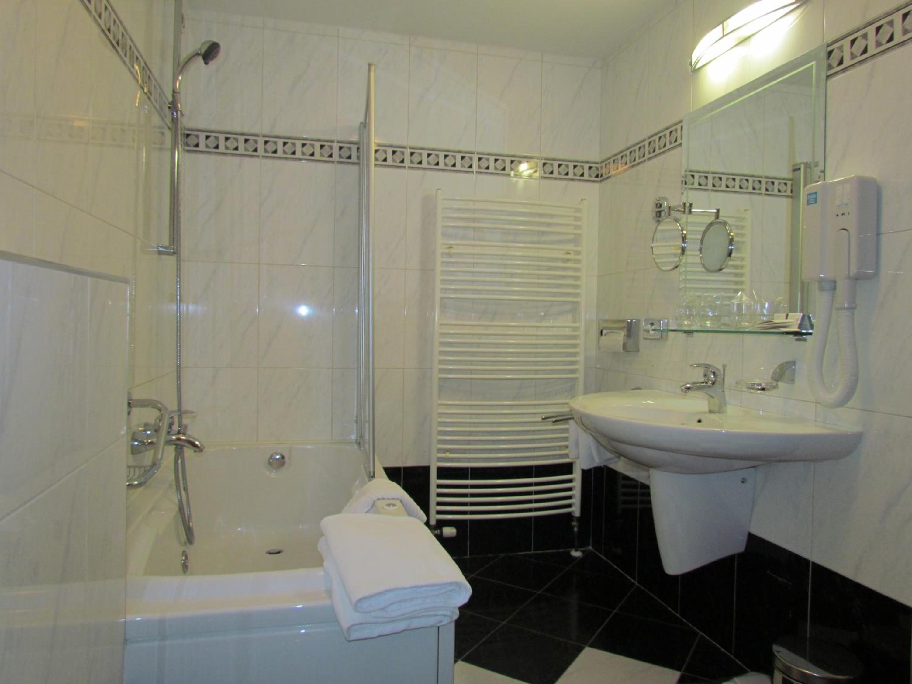 Superior Double Room - Photo 4