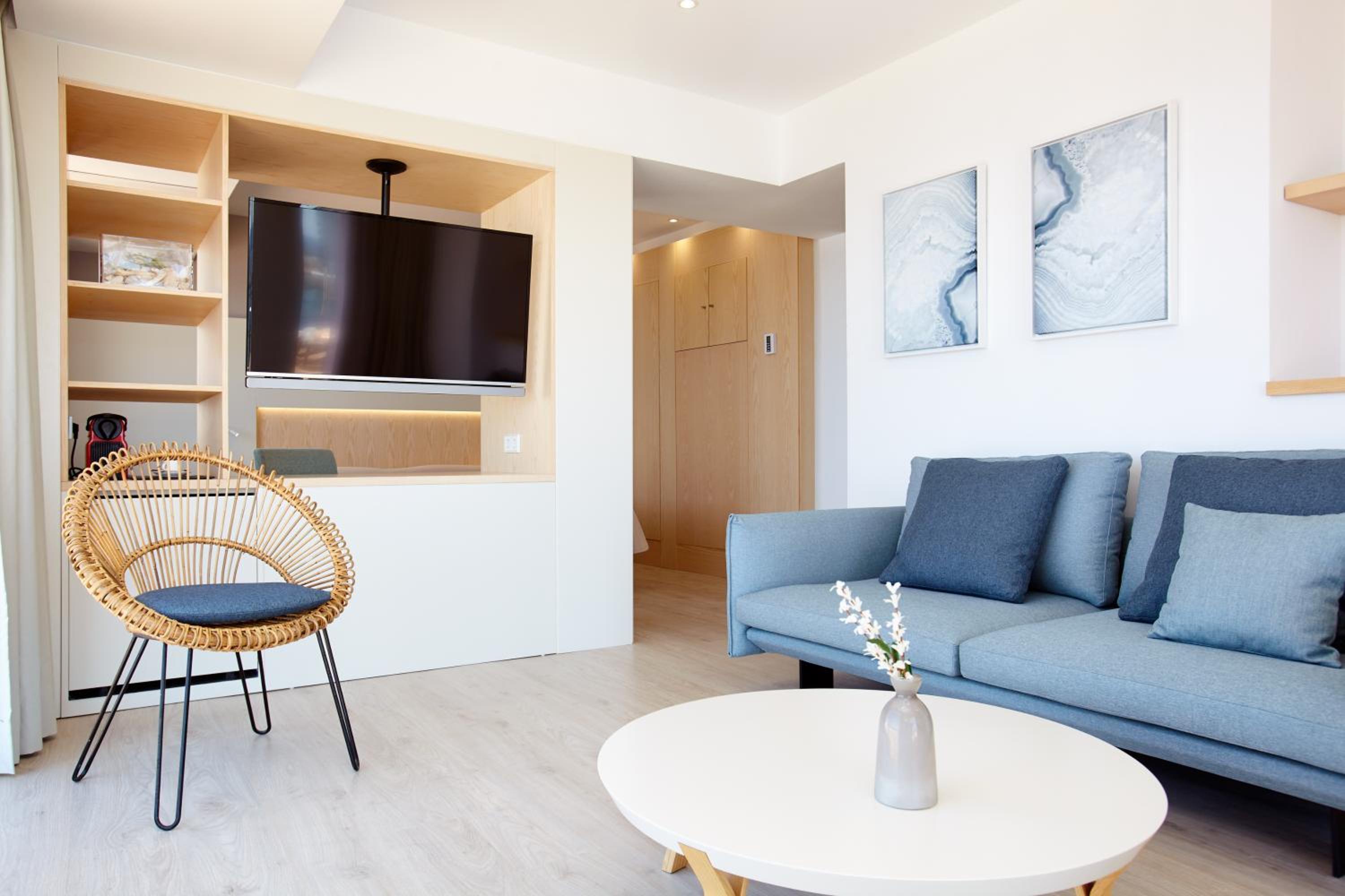 Suite Junior con vista al mar.