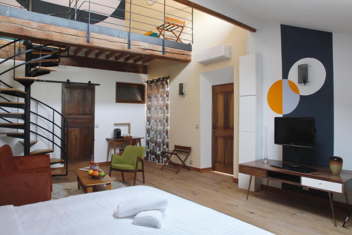 One-Bedroom Suite