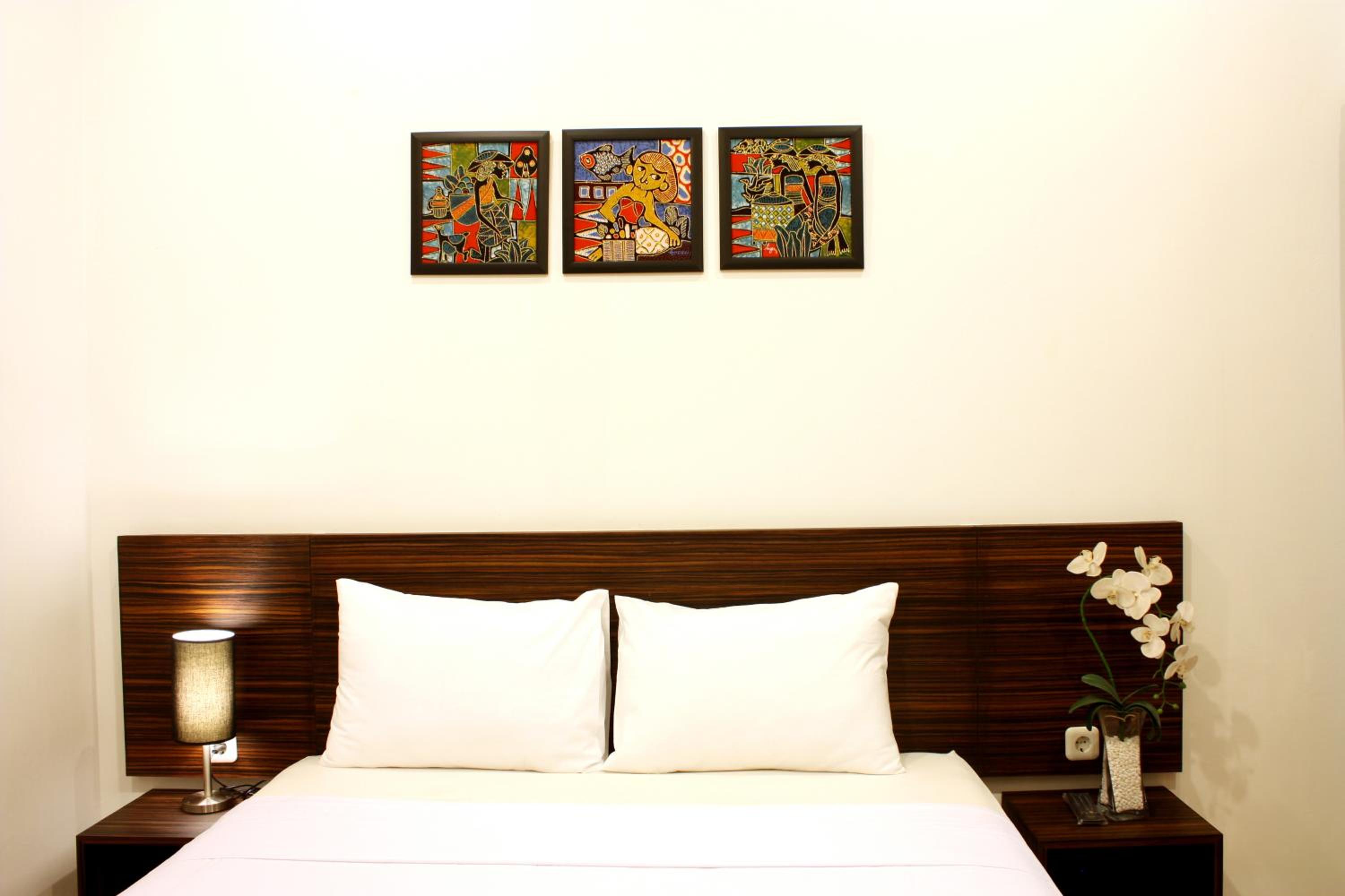 Deluxe Double or Twin Room - Photo 6