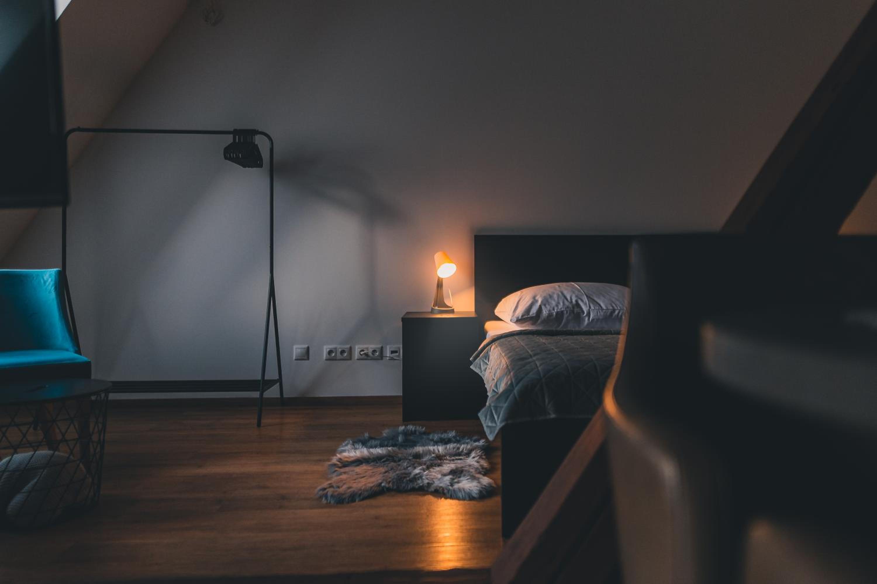 One-Bedroom Apartment - Photo 3