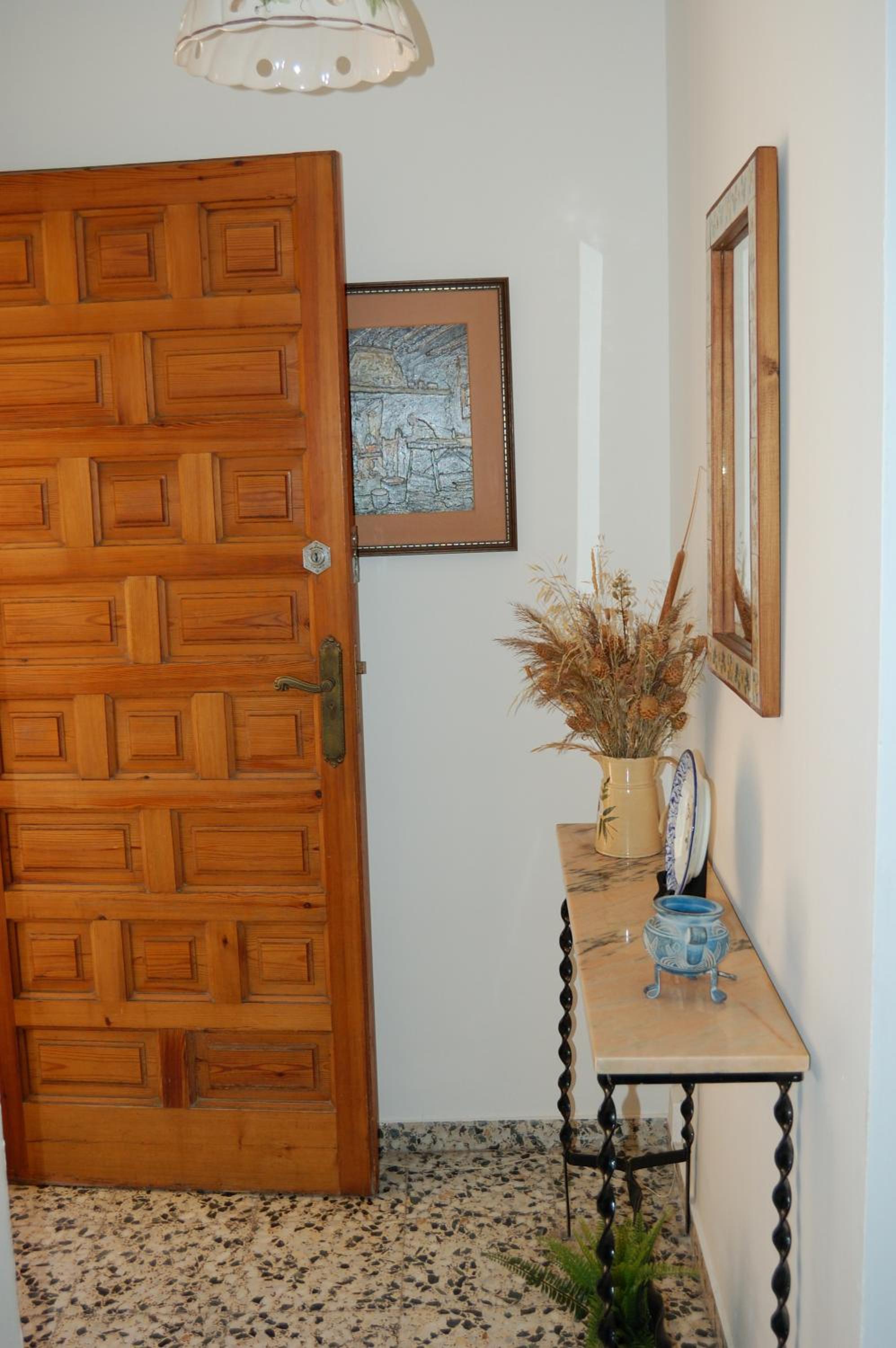 Three-Bedroom House photo 3