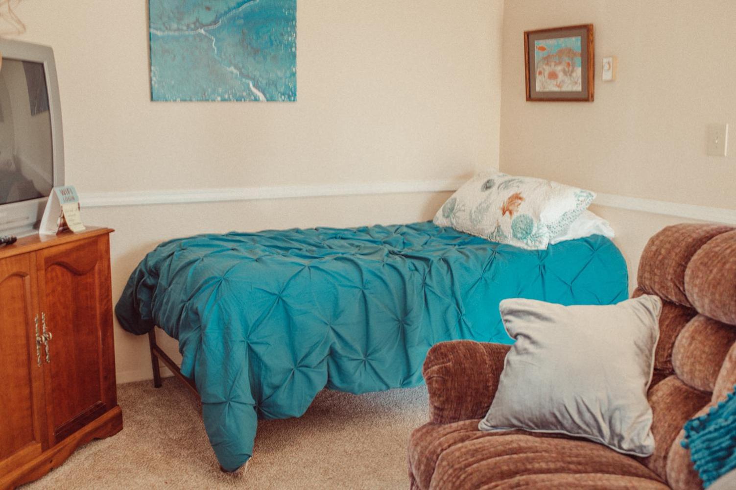 Queen or Twin Suite