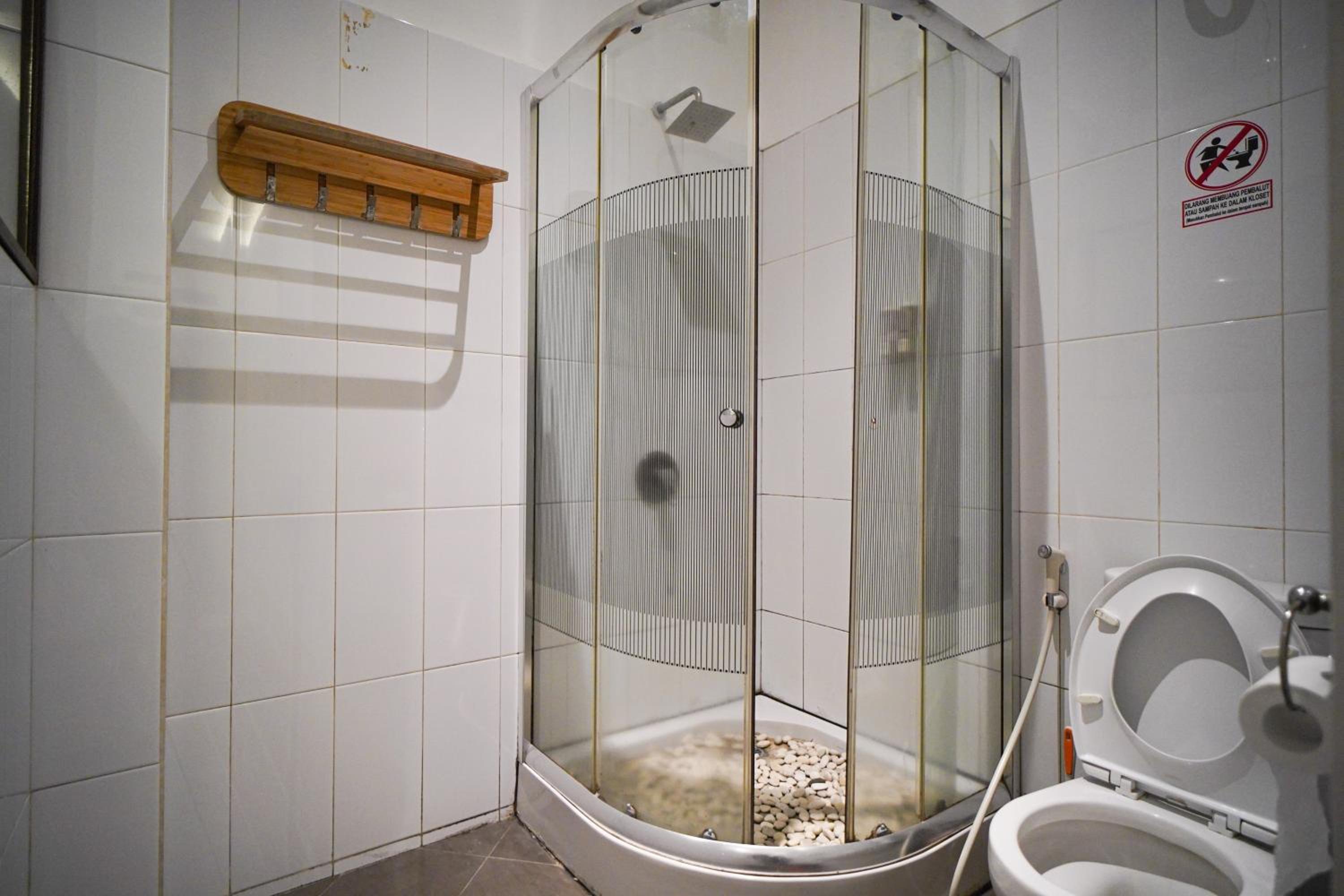 Three-Bedroom Villa - Photo 10