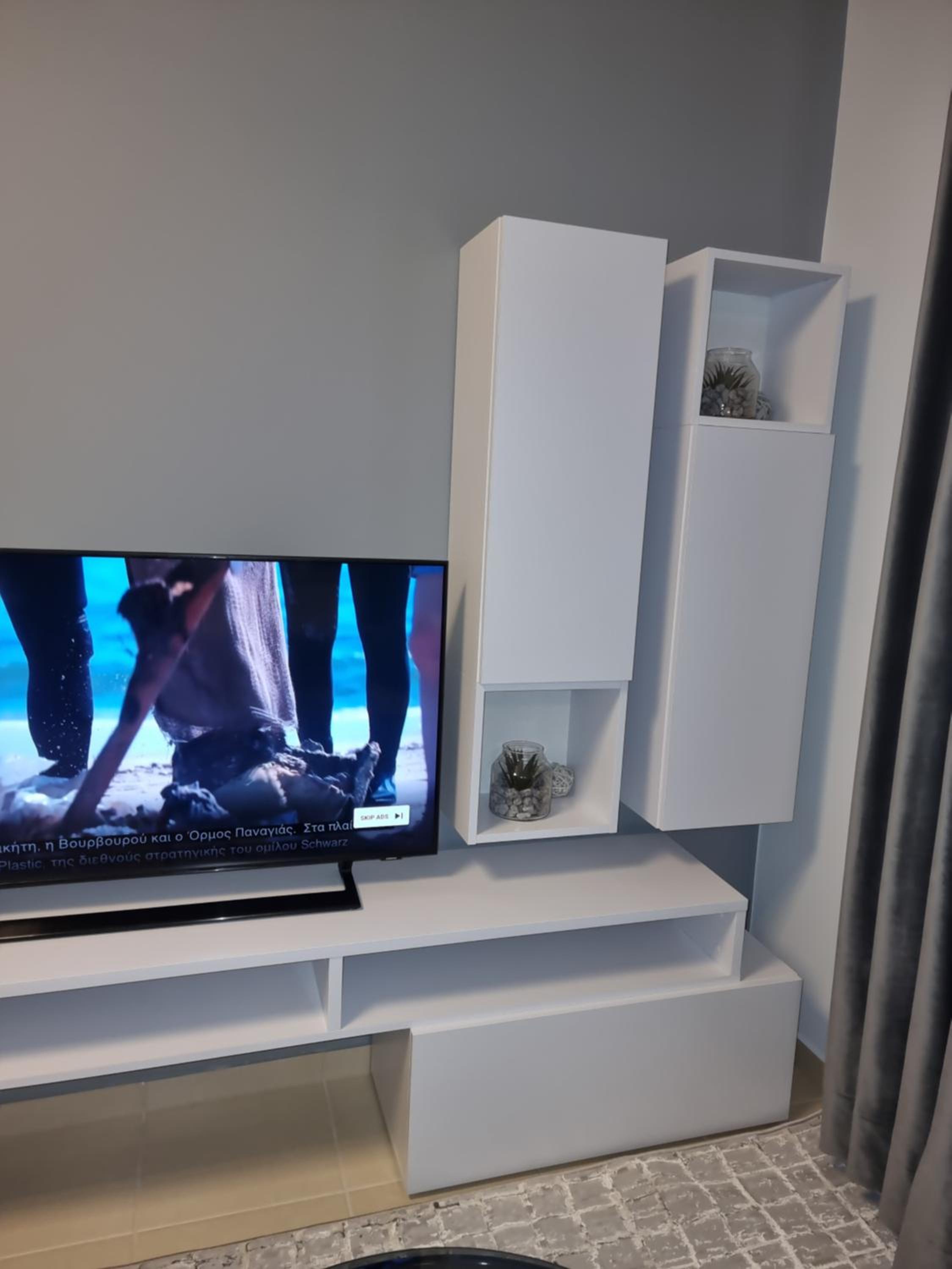 Two-Bedroom Apartment - Photo 2