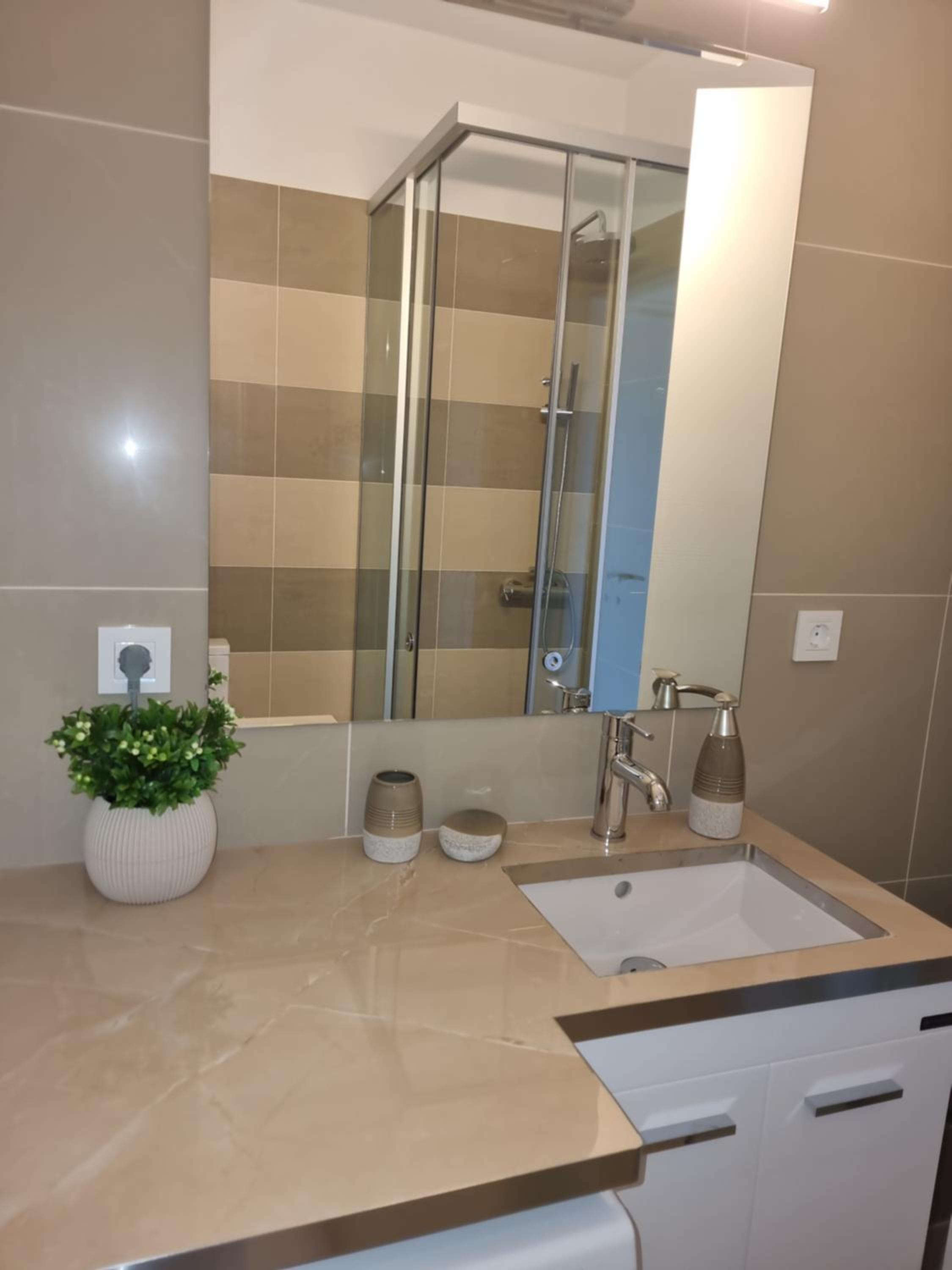 Two-Bedroom Apartment - Photo 3