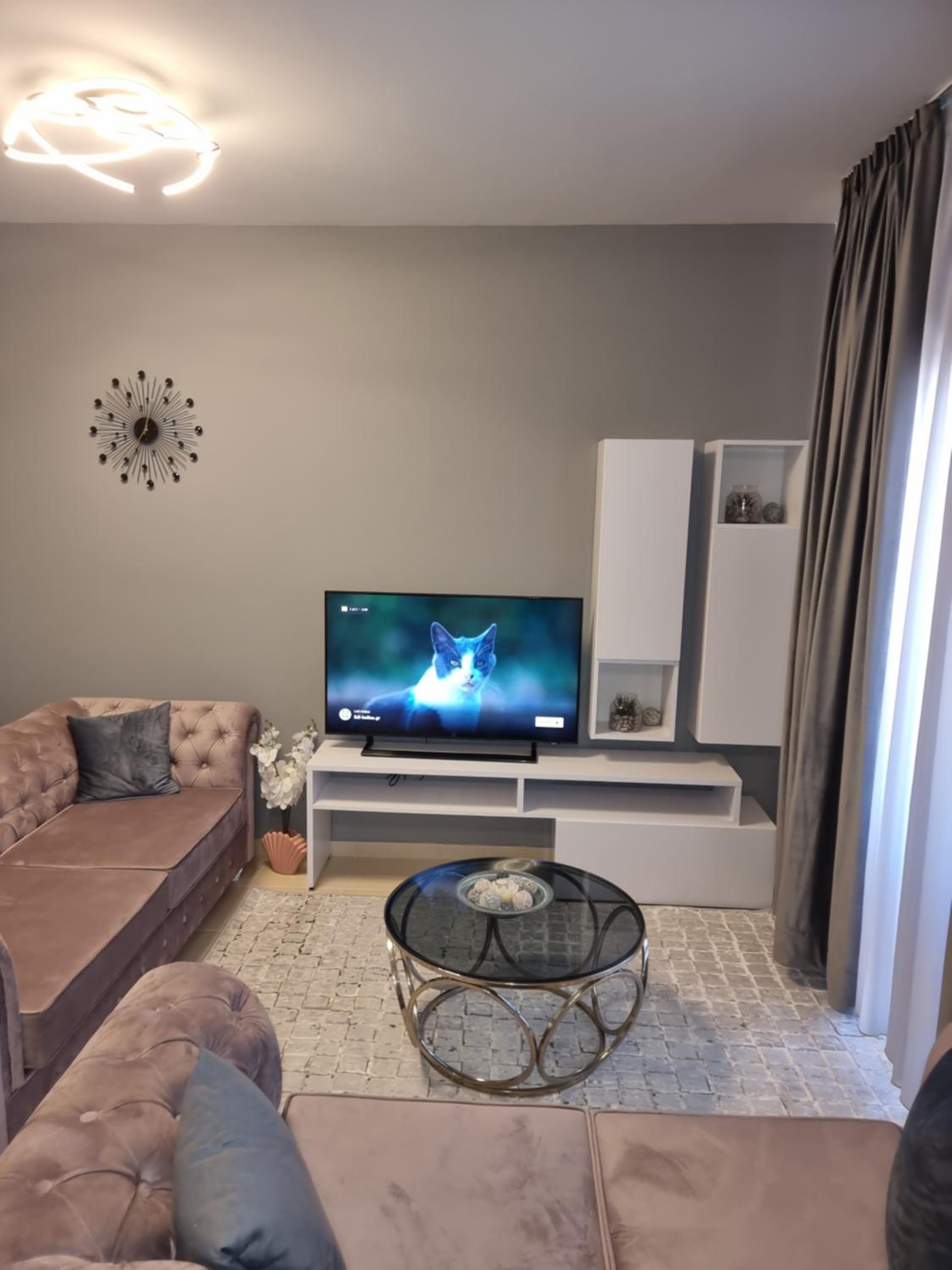 Two-Bedroom Apartment - Photo 19