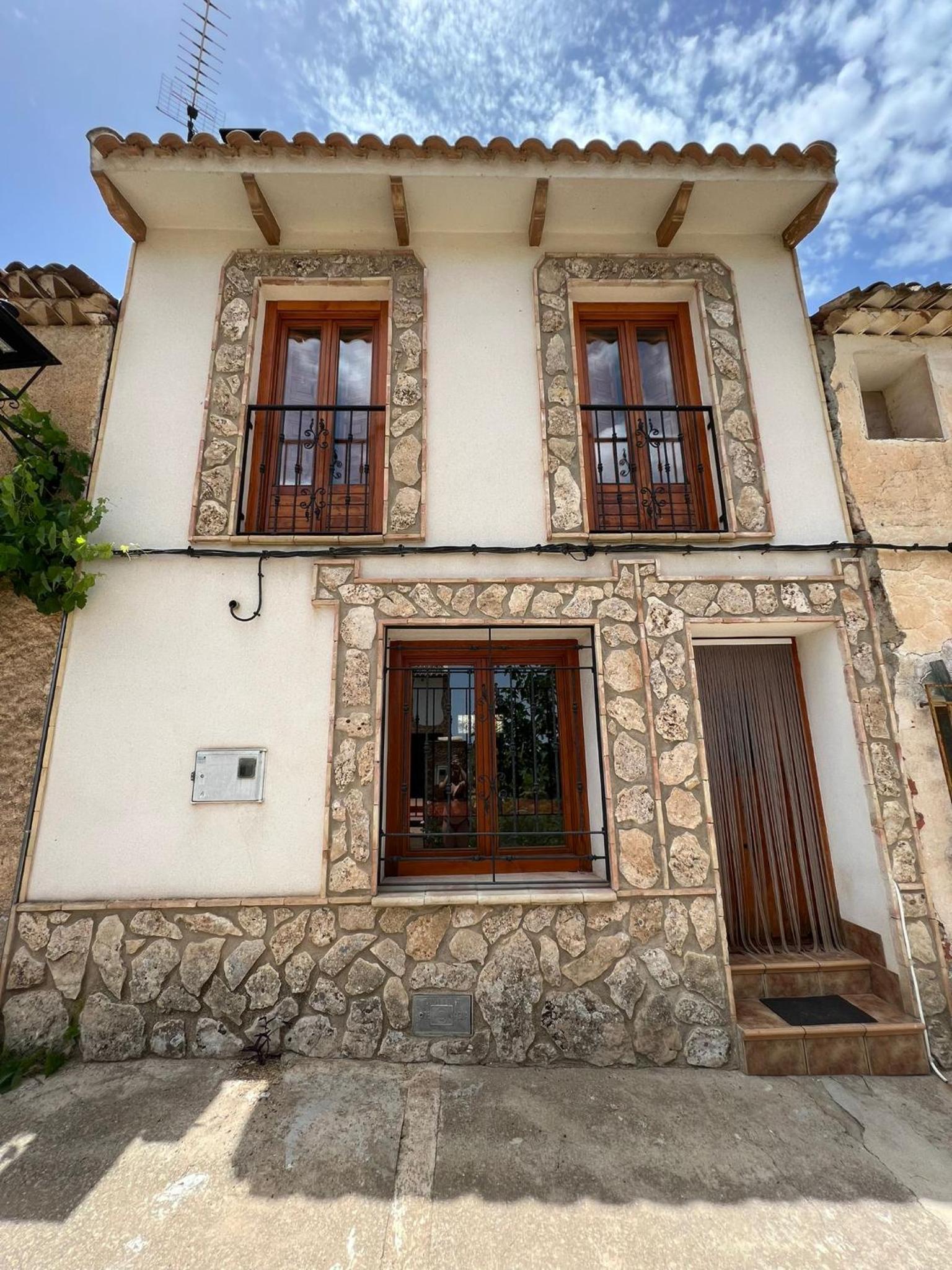 Three-Bedroom Chalet photo 2