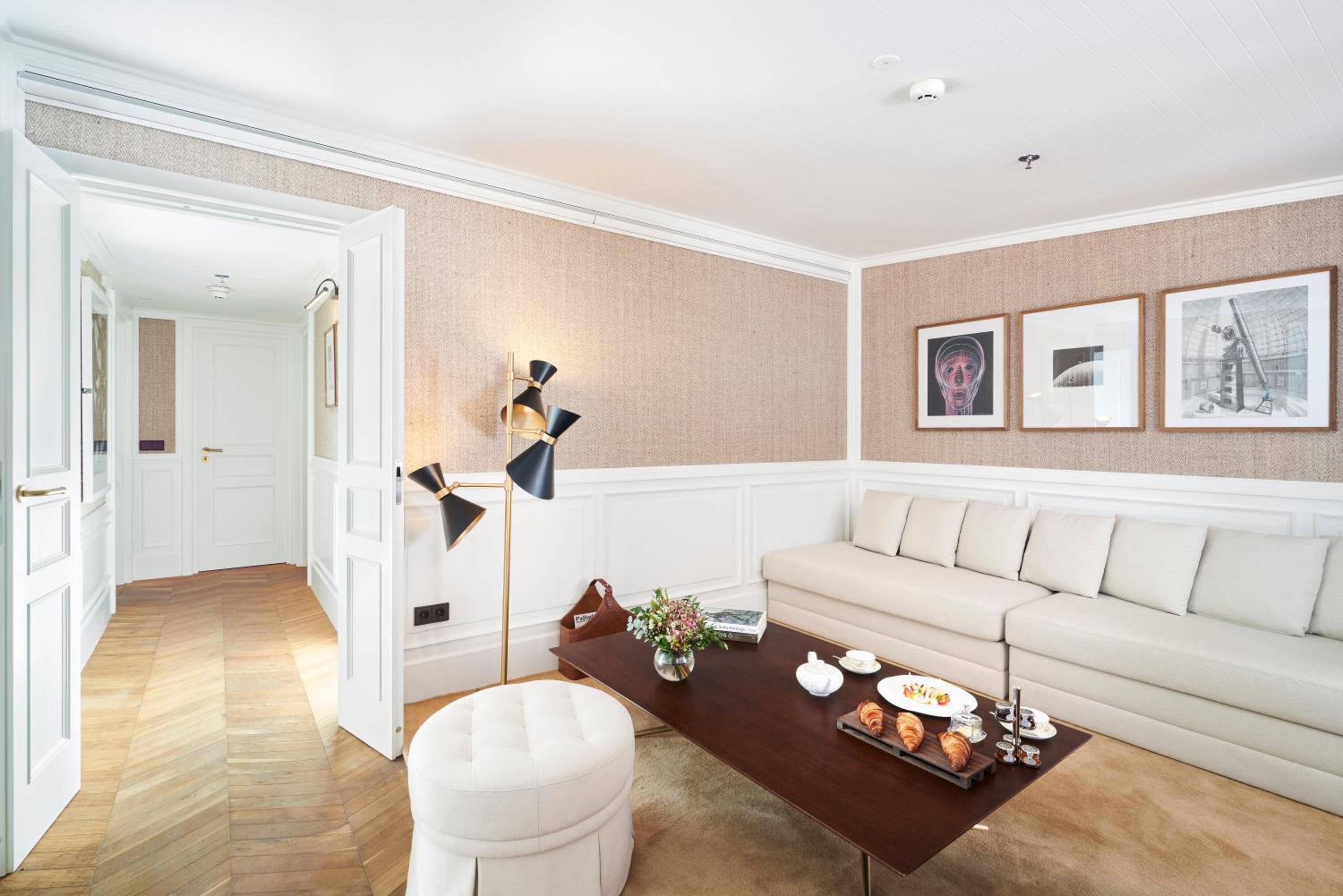 Villa with Spa Bath Terrace - Photo 3