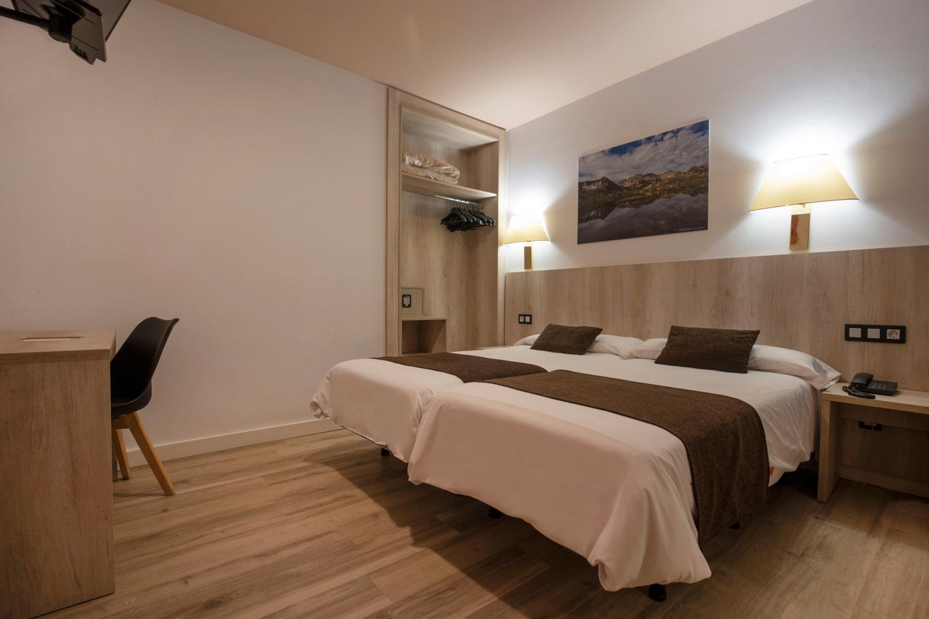 Interior Double Room photo 3