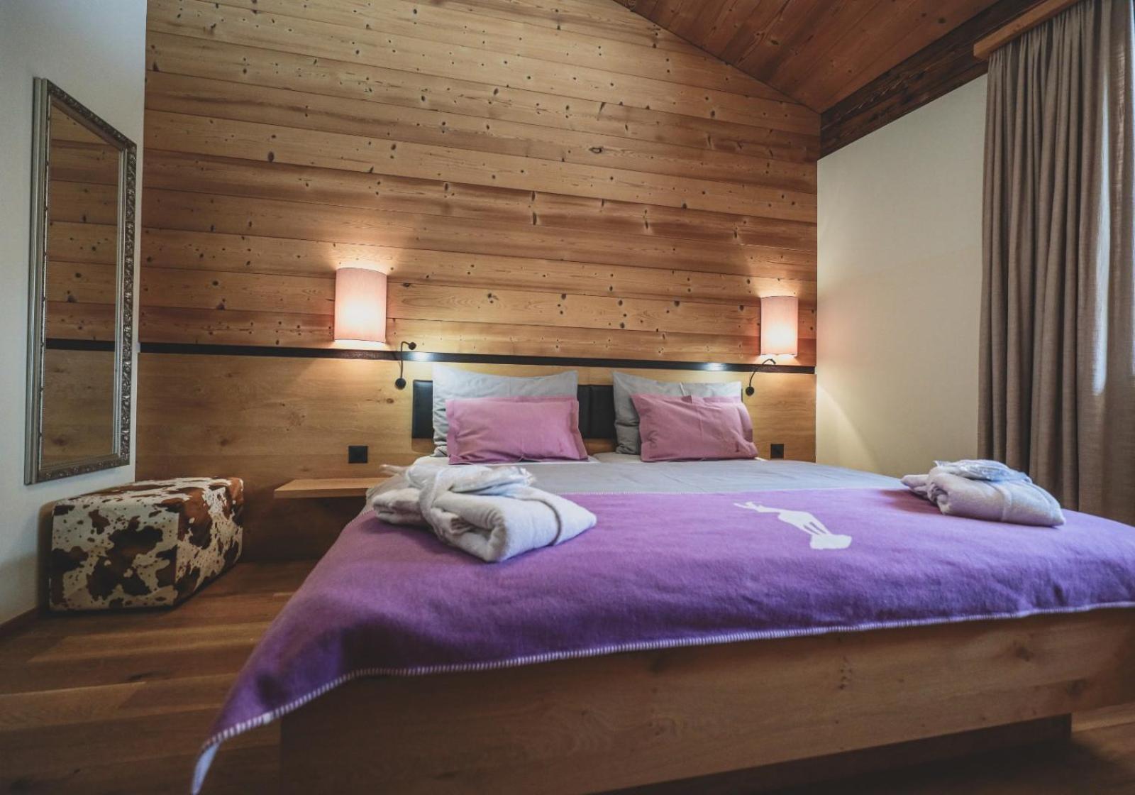 Four-Bedroom Chalet photo 2