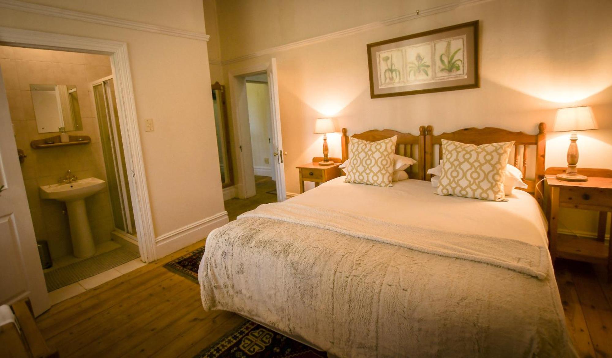 Three-Bedroom Suite photo 2