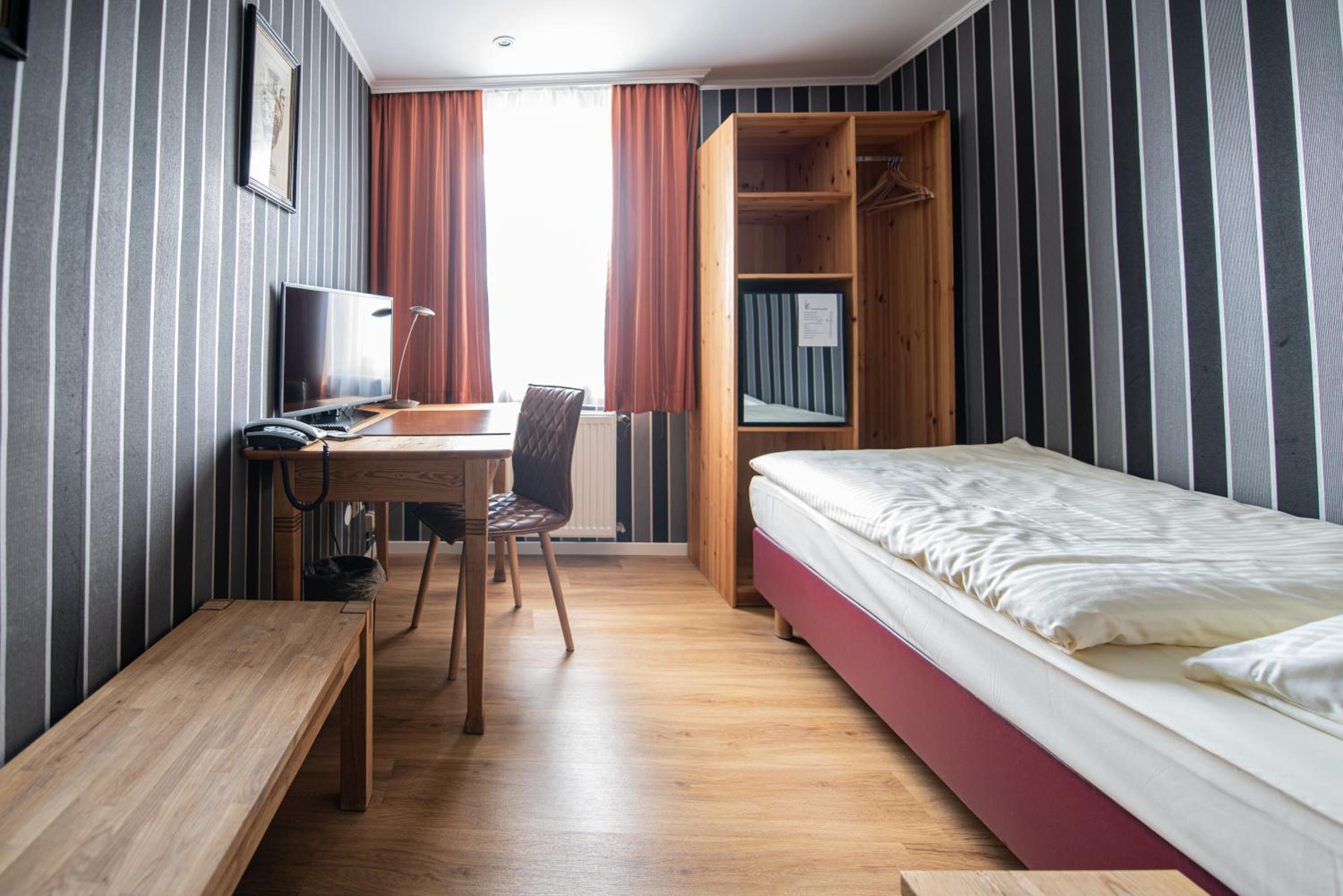 Single Room photo 1