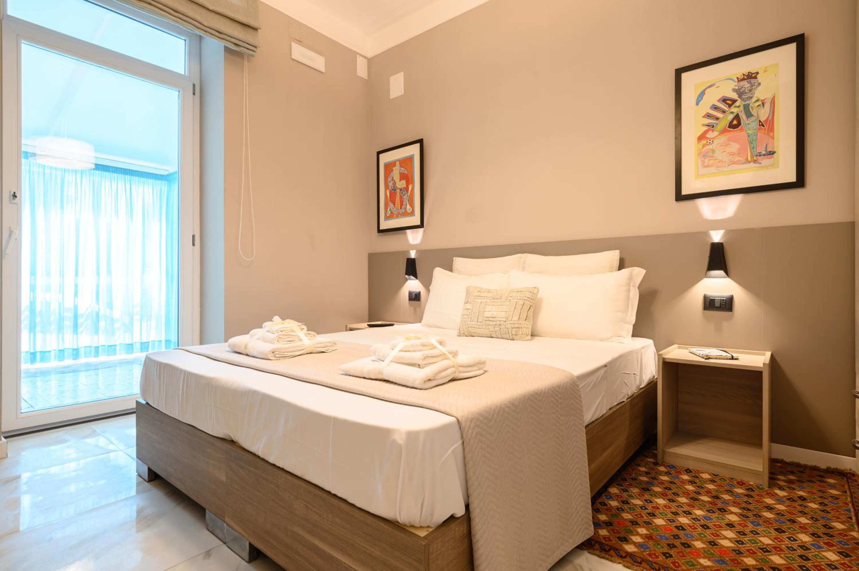 Standard Queen Room photo 1