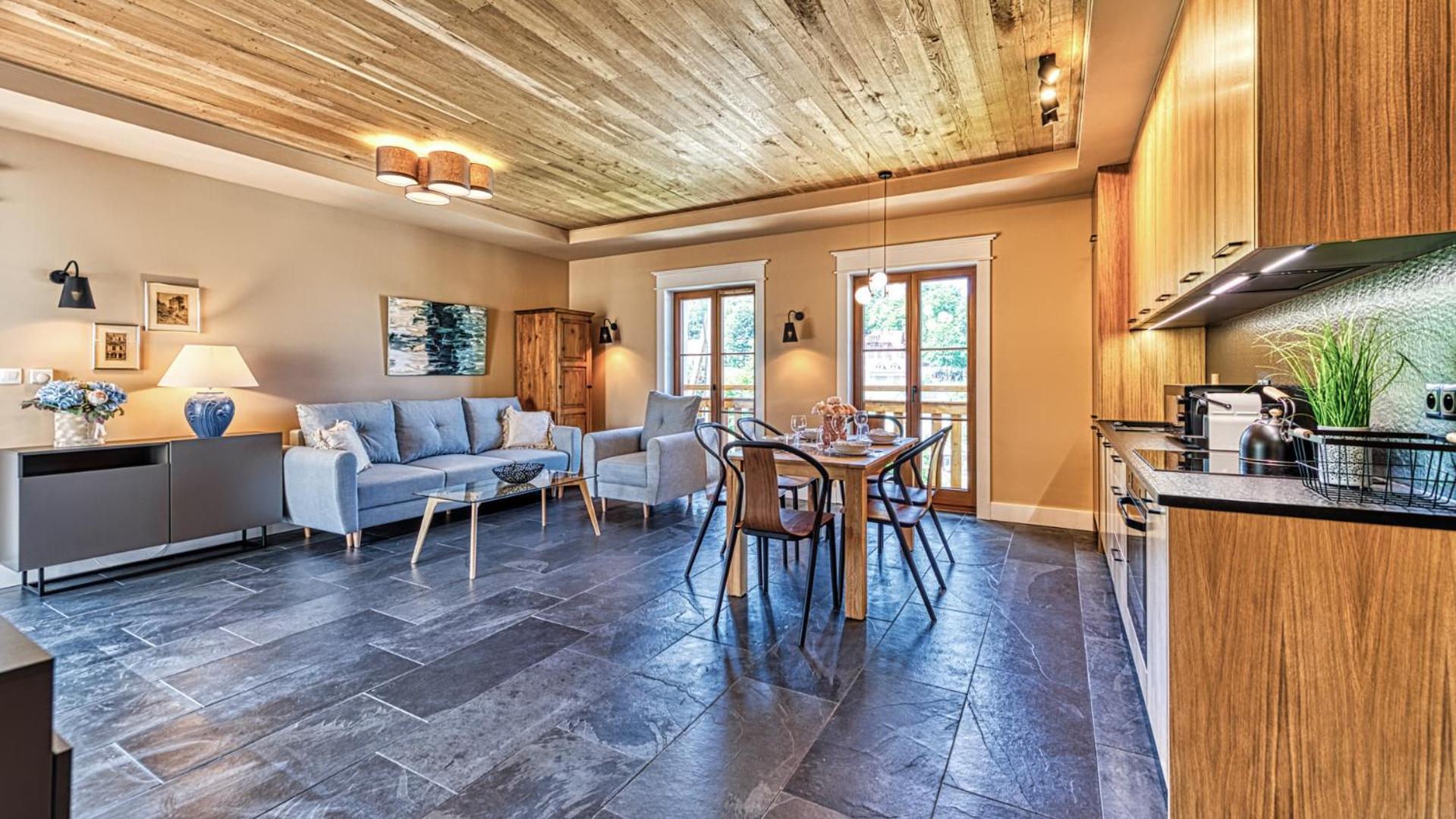 Superior Apartment photo 3