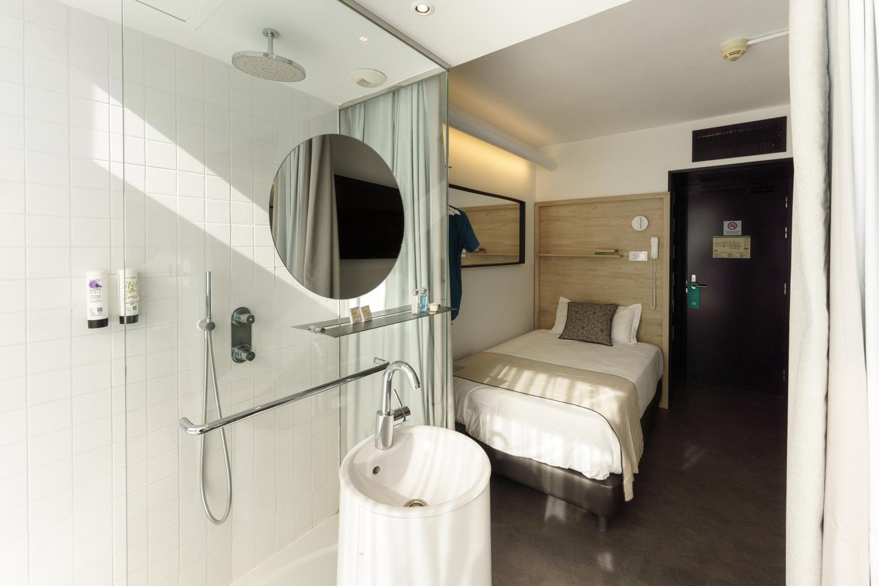 Single Room