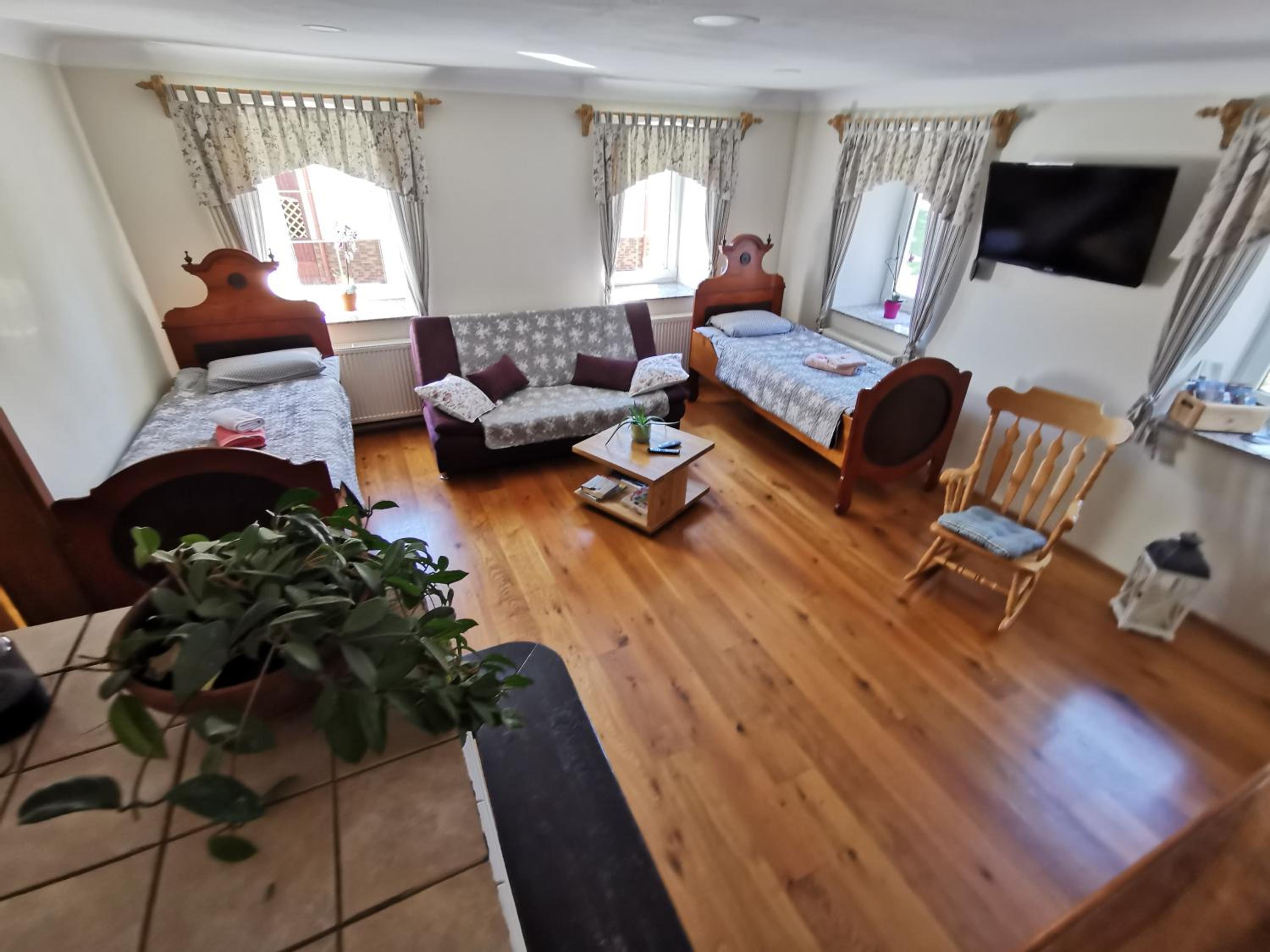 Two-Bedroom House photo 2