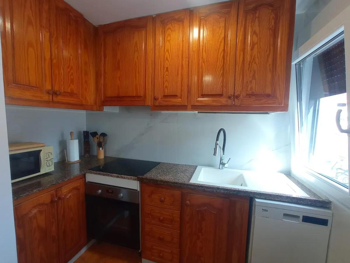 Three-Bedroom Apartment photo 2