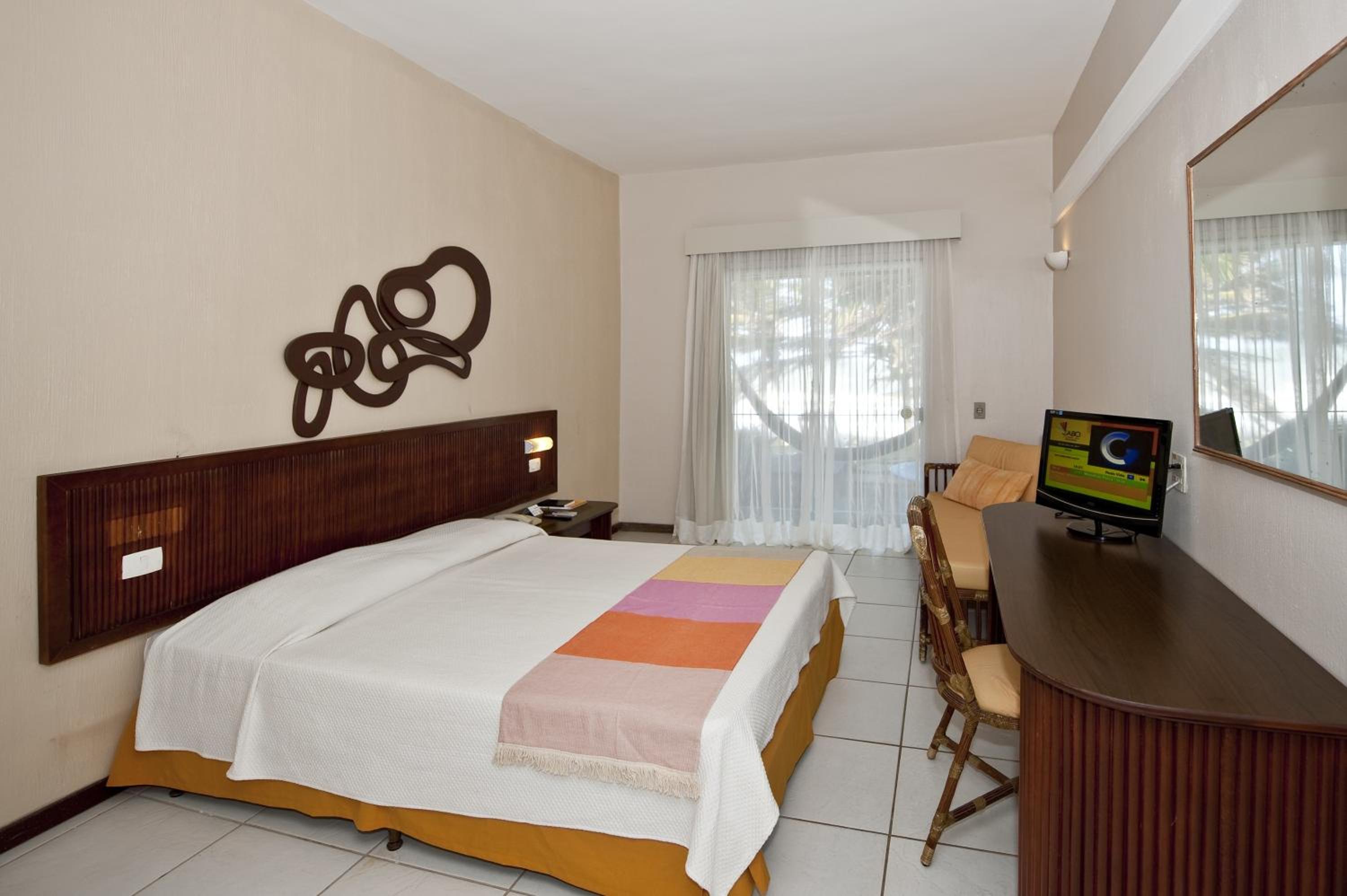 Deluxe Double Room with sea view and Shared Pool - Photo 1