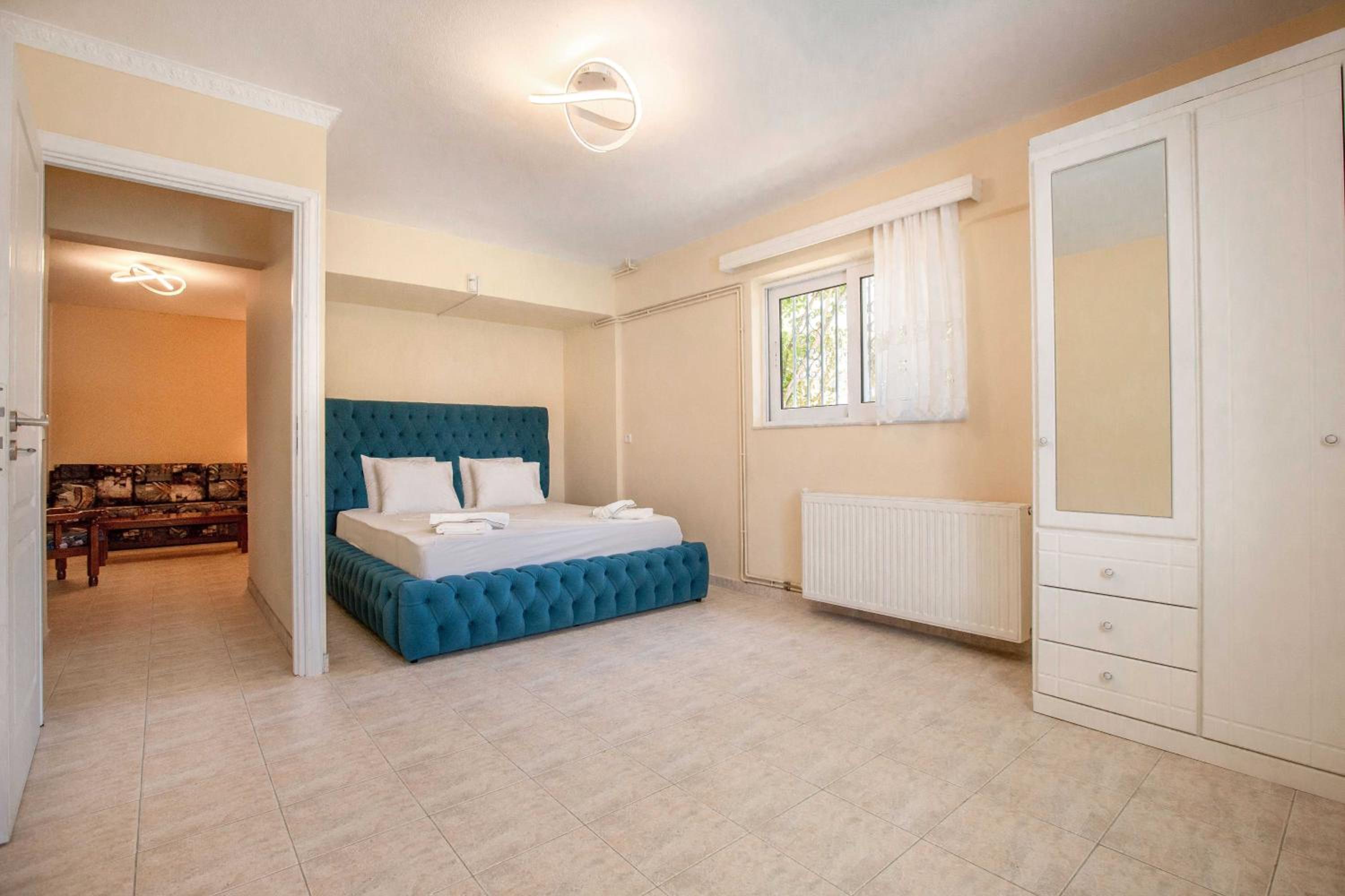 Villa photo 1