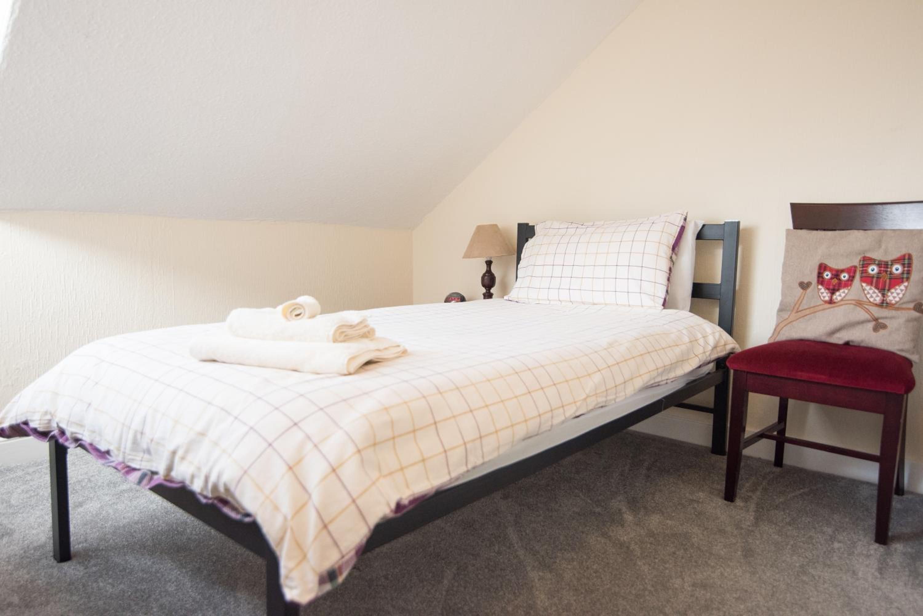 Single Room - Third Floor photo 2