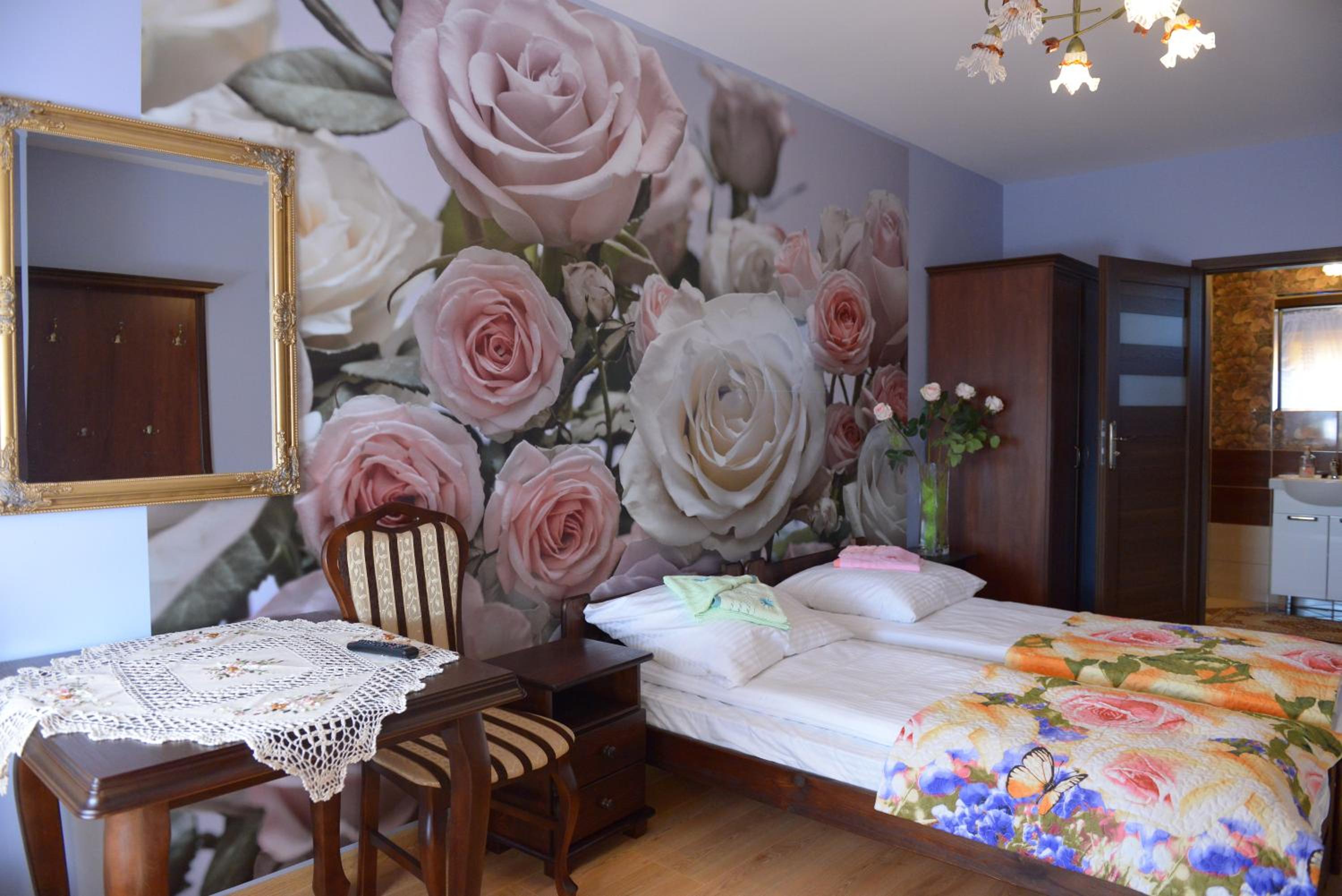 Twin Room - Photo 4