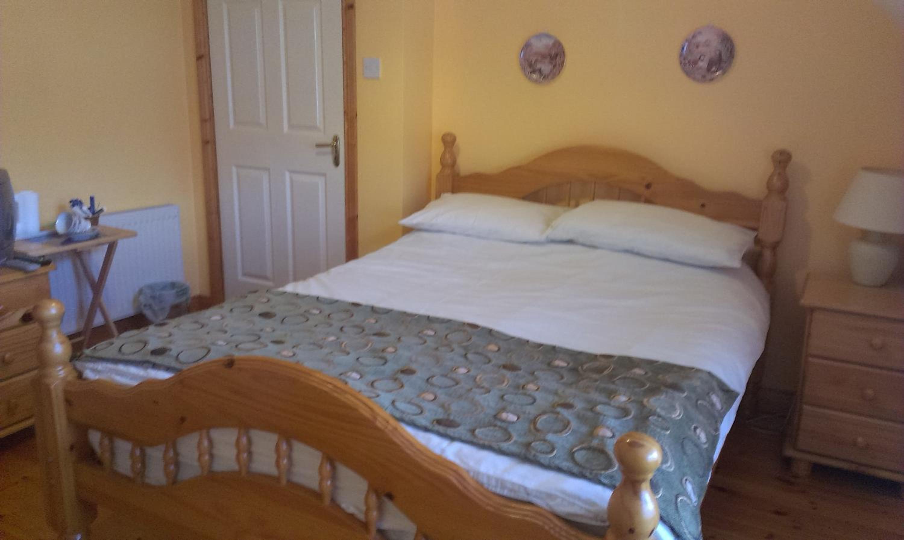 Double Room - Photo 7