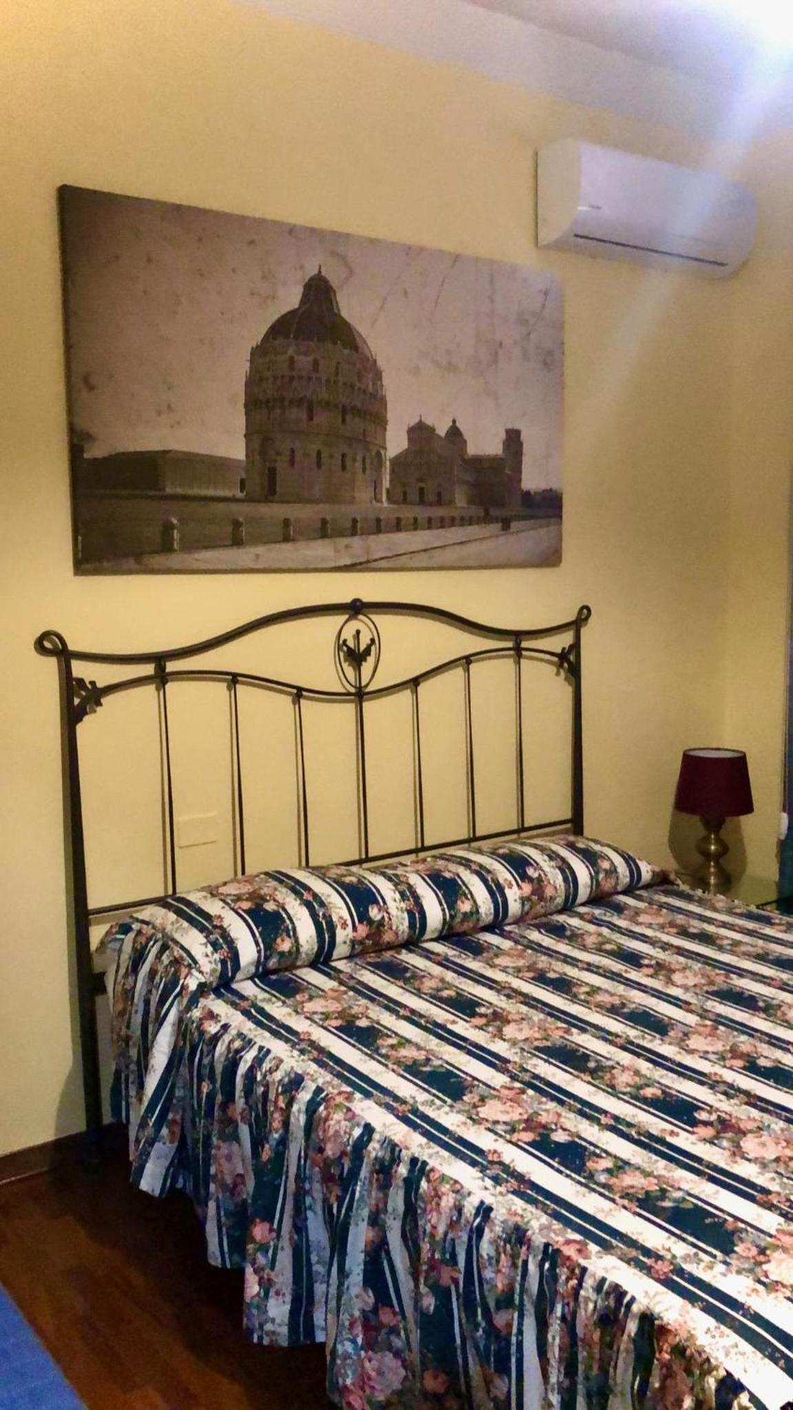 Deluxe Double Room with Extra Bed - Photo 1