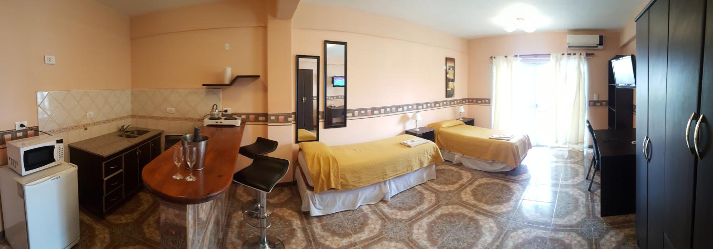 Superior Quadruple Room photo 1