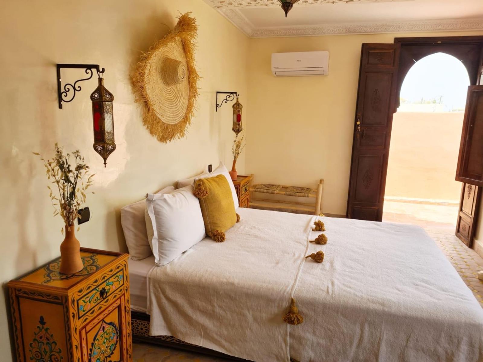 Deluxe Double Room - Photo 4