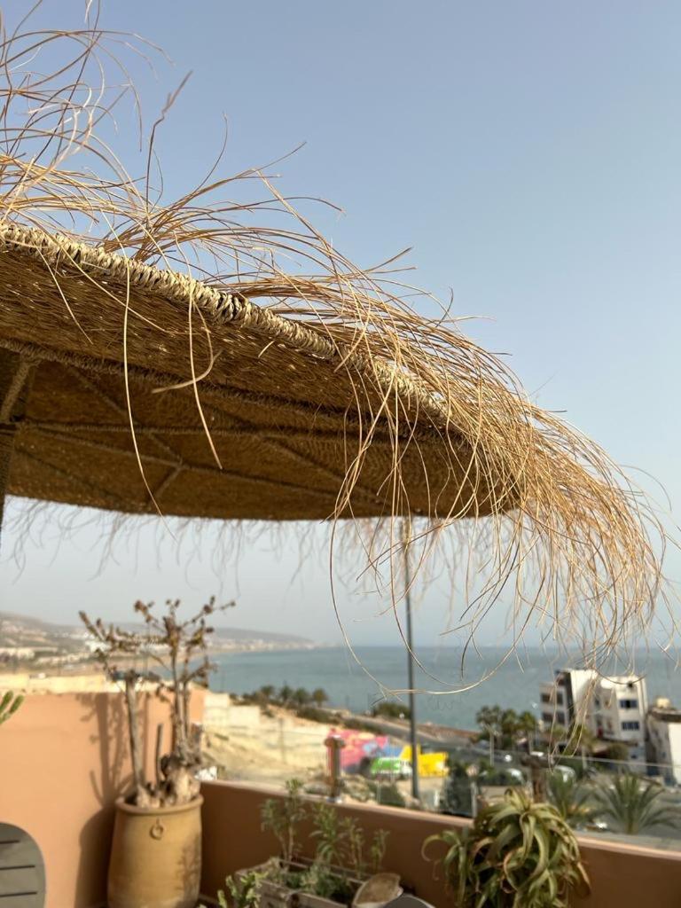 Apartment with Terrace - Photo 9