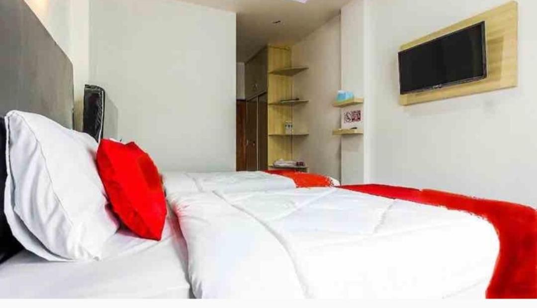 Deluxe Twin Room photo 2