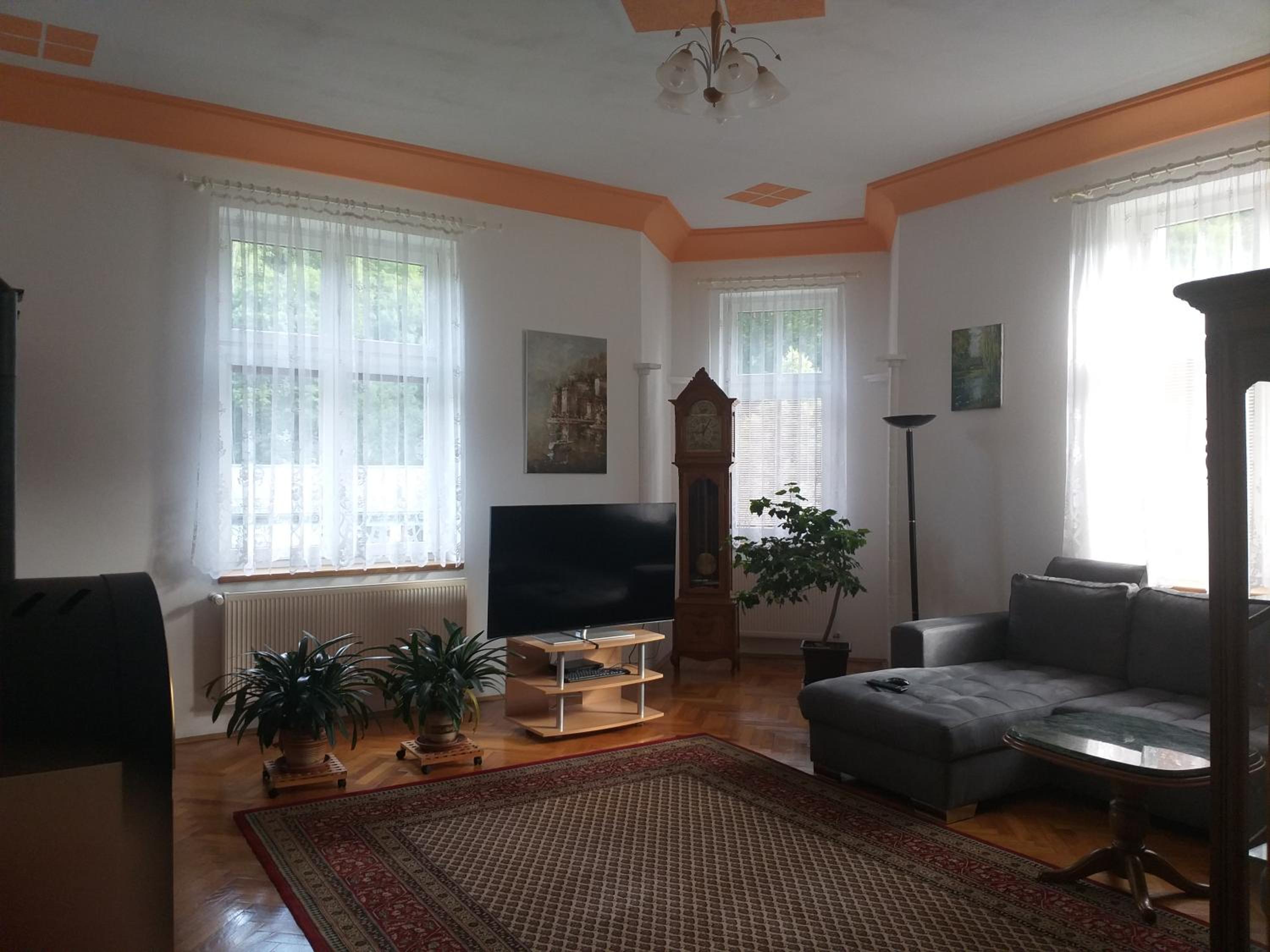 Two-Bedroom Apartment photo 2