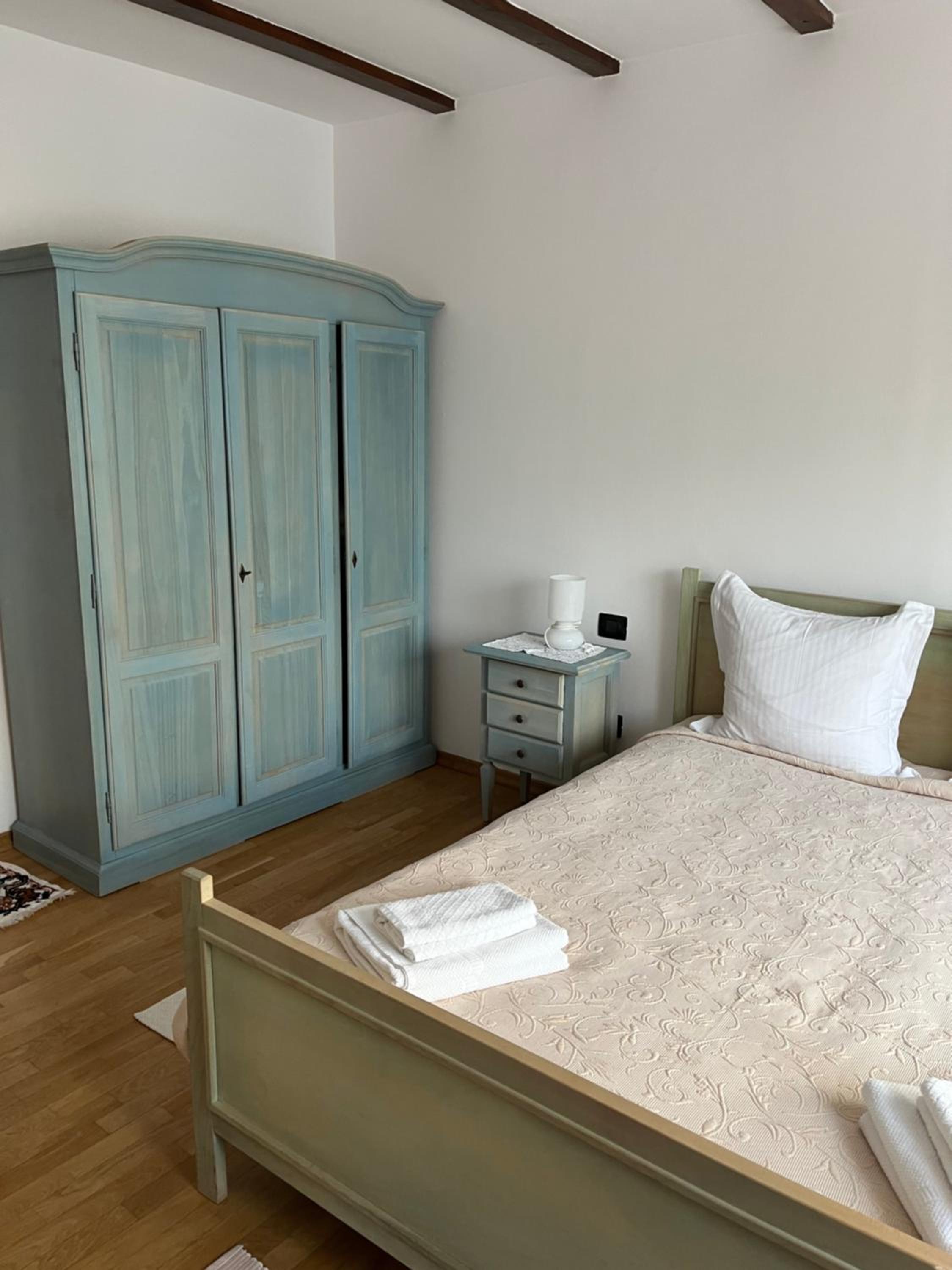 Double Room - Photo 5