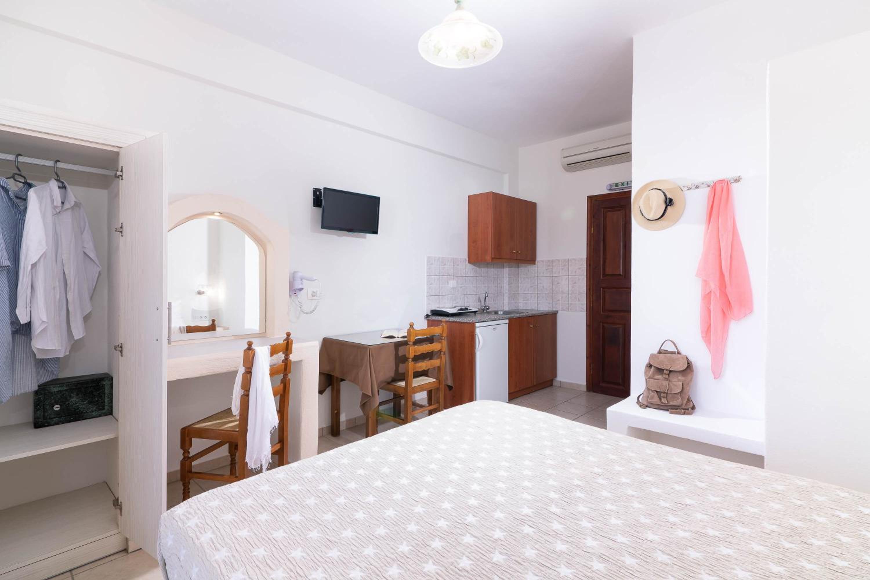 Superior Double Studio with Village View - Photo 8