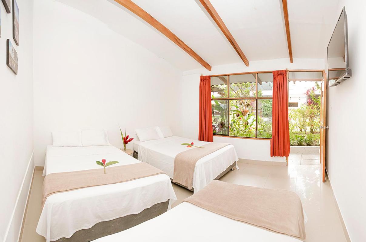 Standard Triple Room photo 2