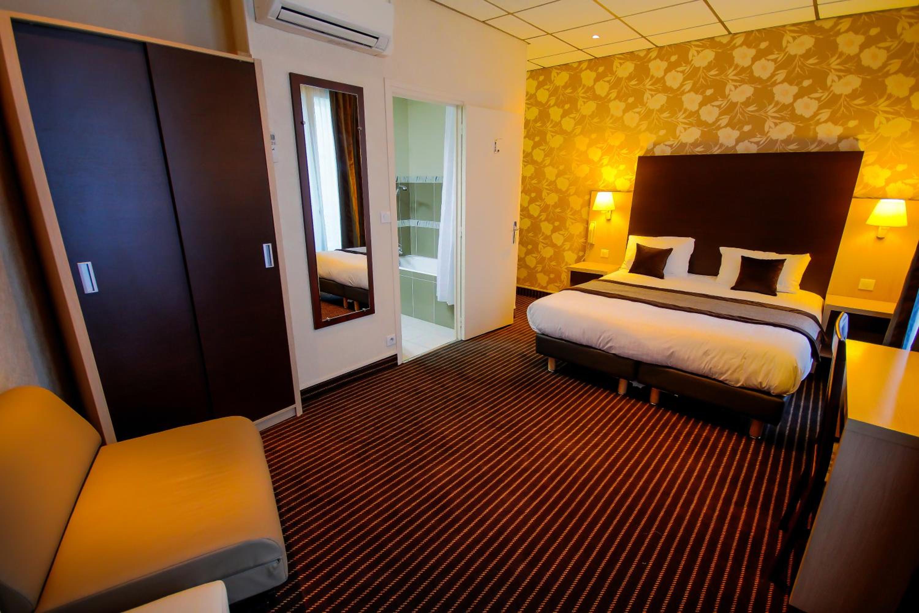 Superior Double Room photo 3
